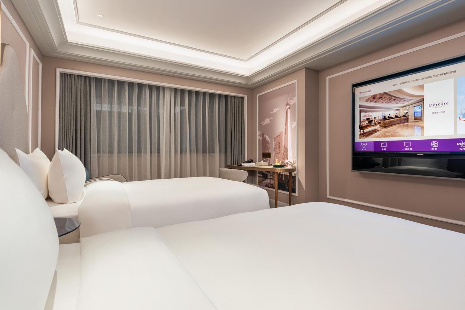 Deluxe Twin Room photo 3