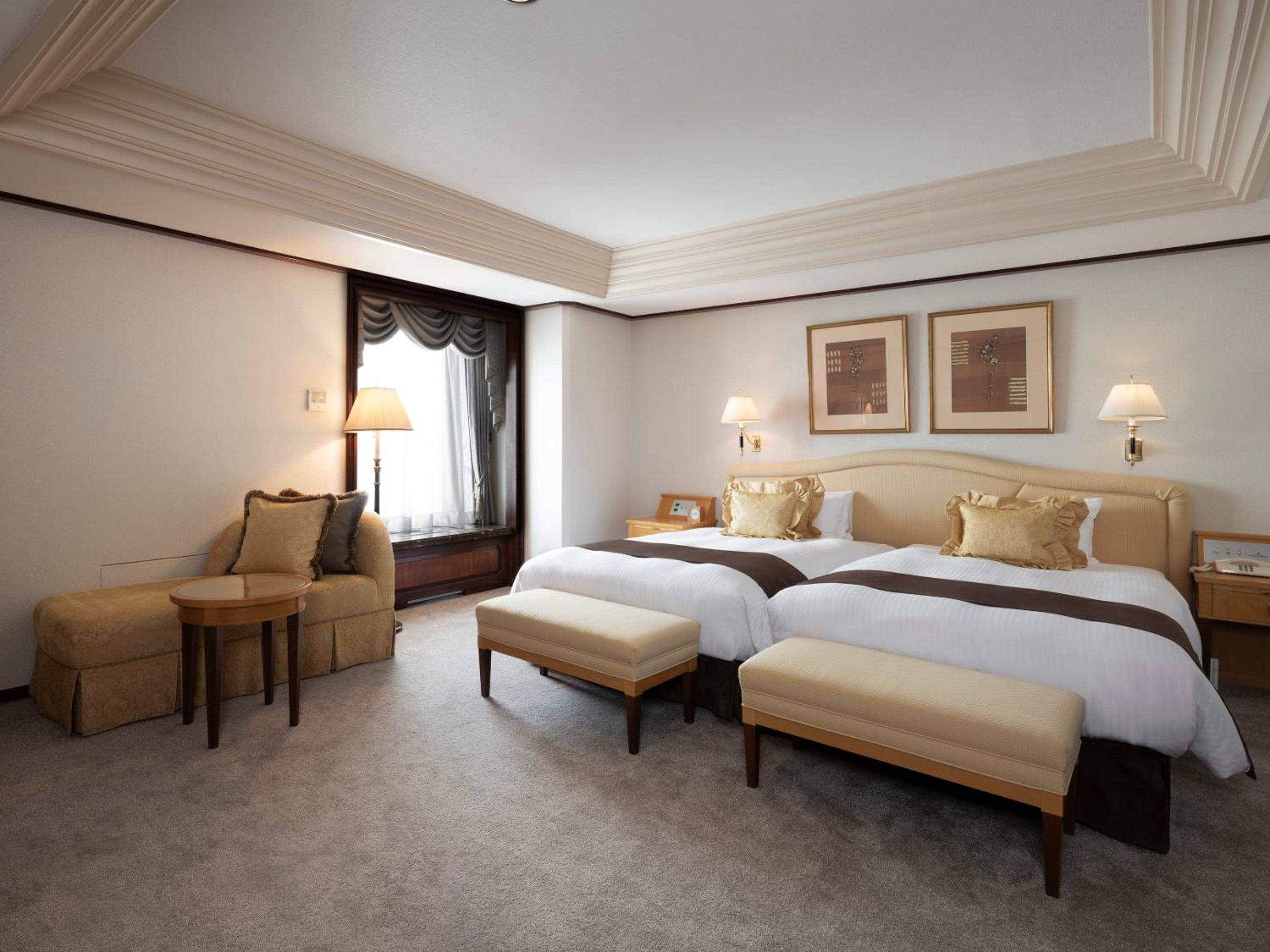 Suite - Executive Floor with Lounge Access - Photo 4