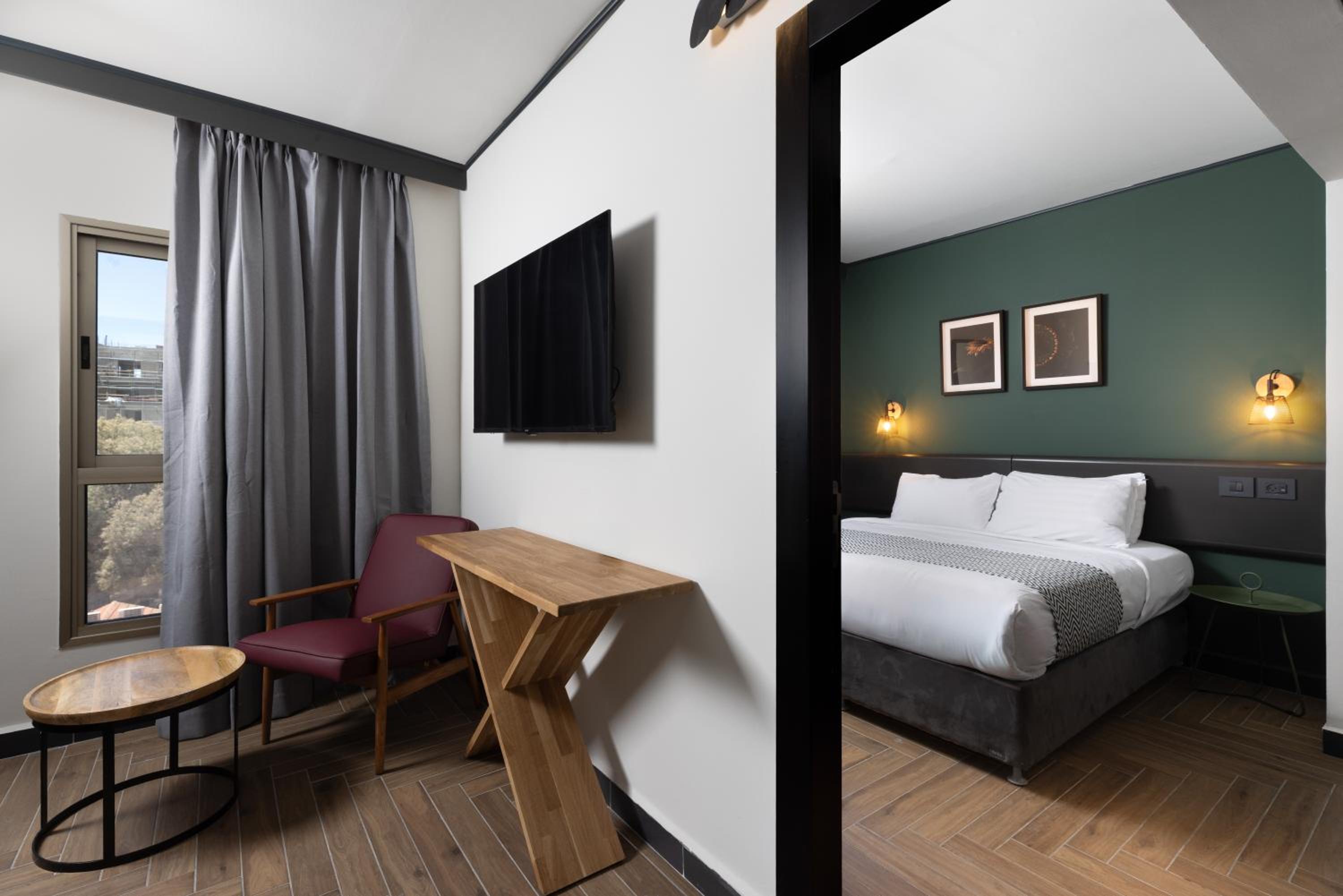 Two-Bedroom Suite photo 2