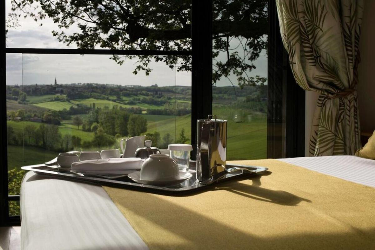 Luxury Suite with Spa Bath - Nature - Photo 2