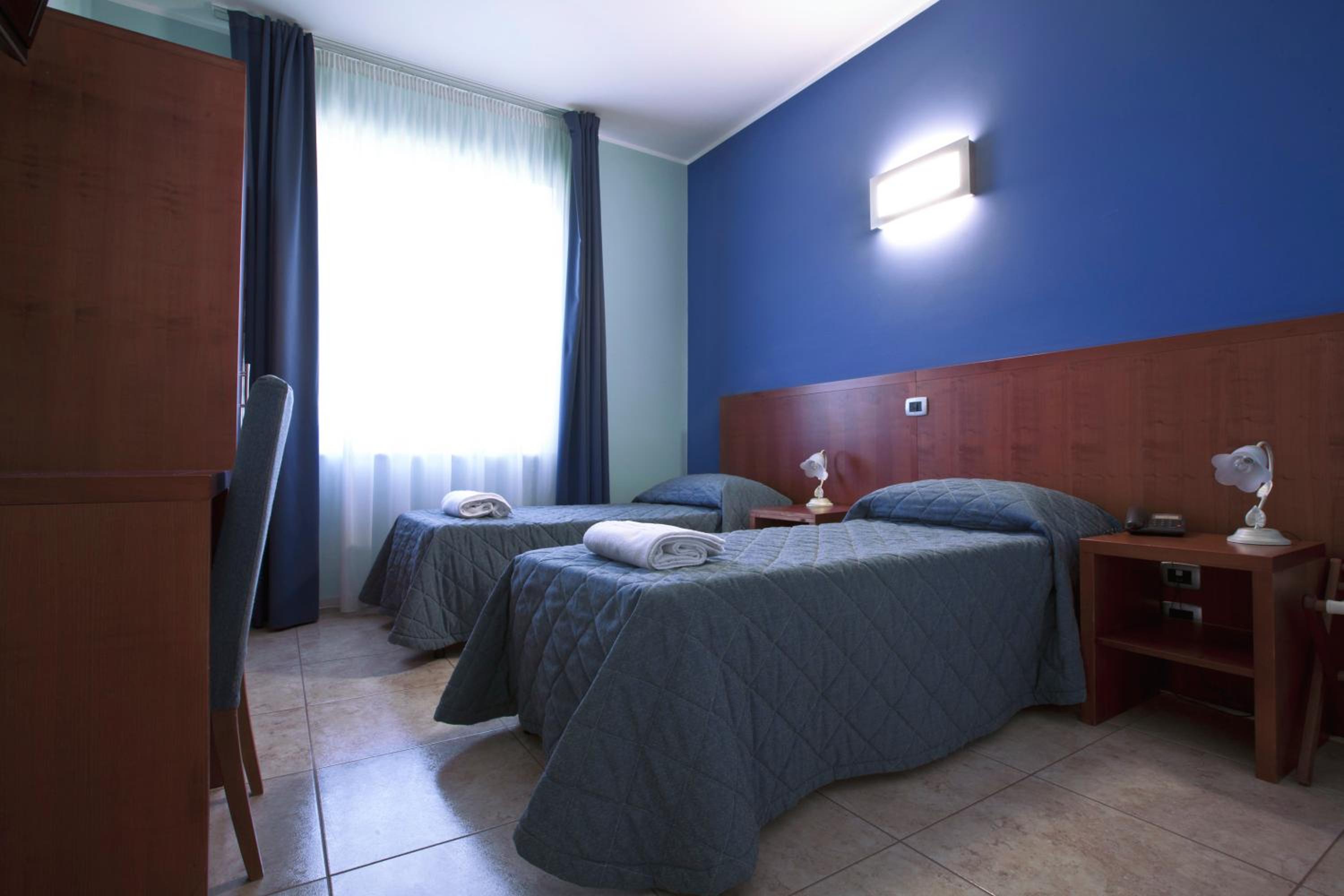 Twin Room photo 2