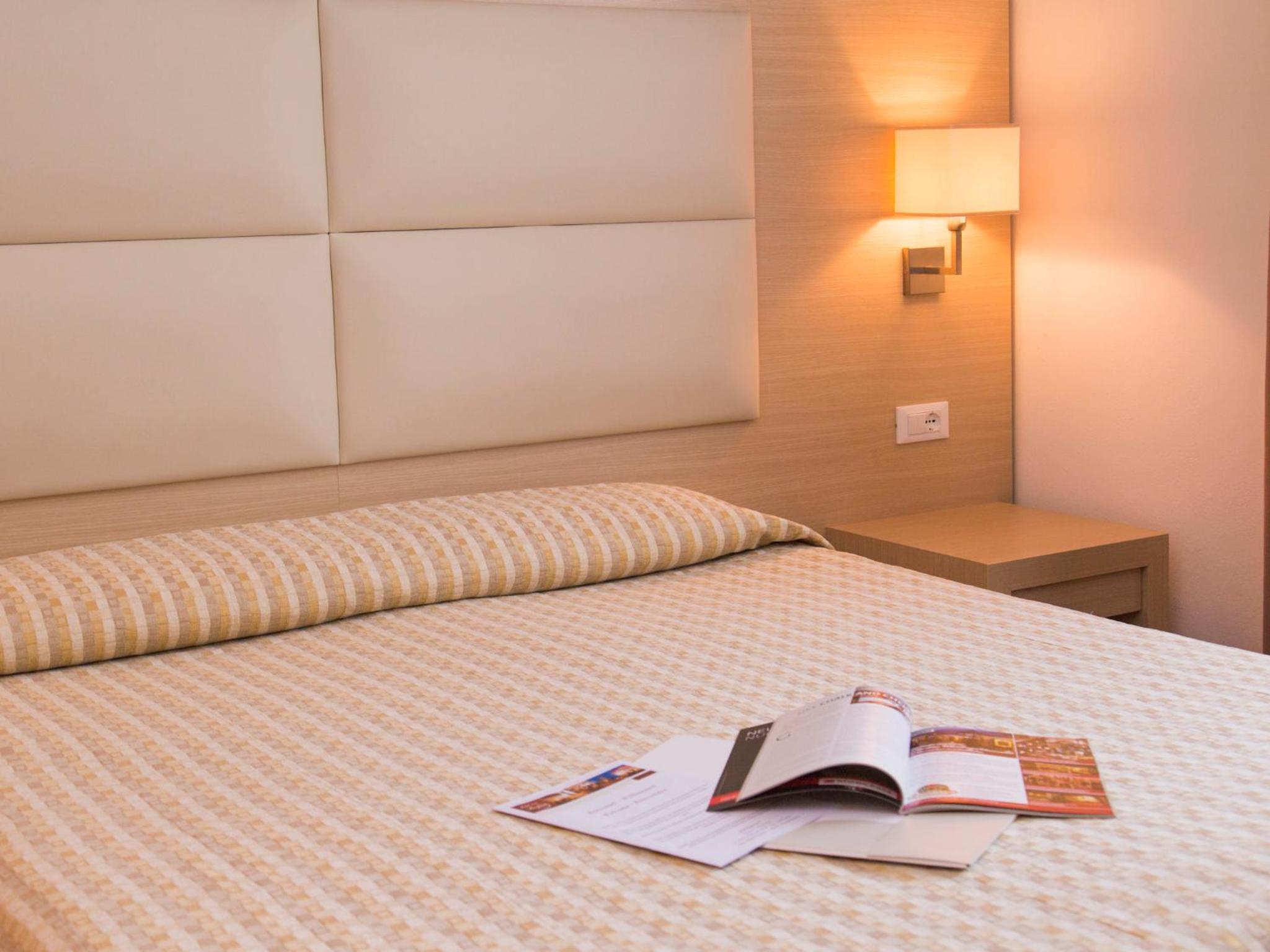 Superior Triple Room photo 3