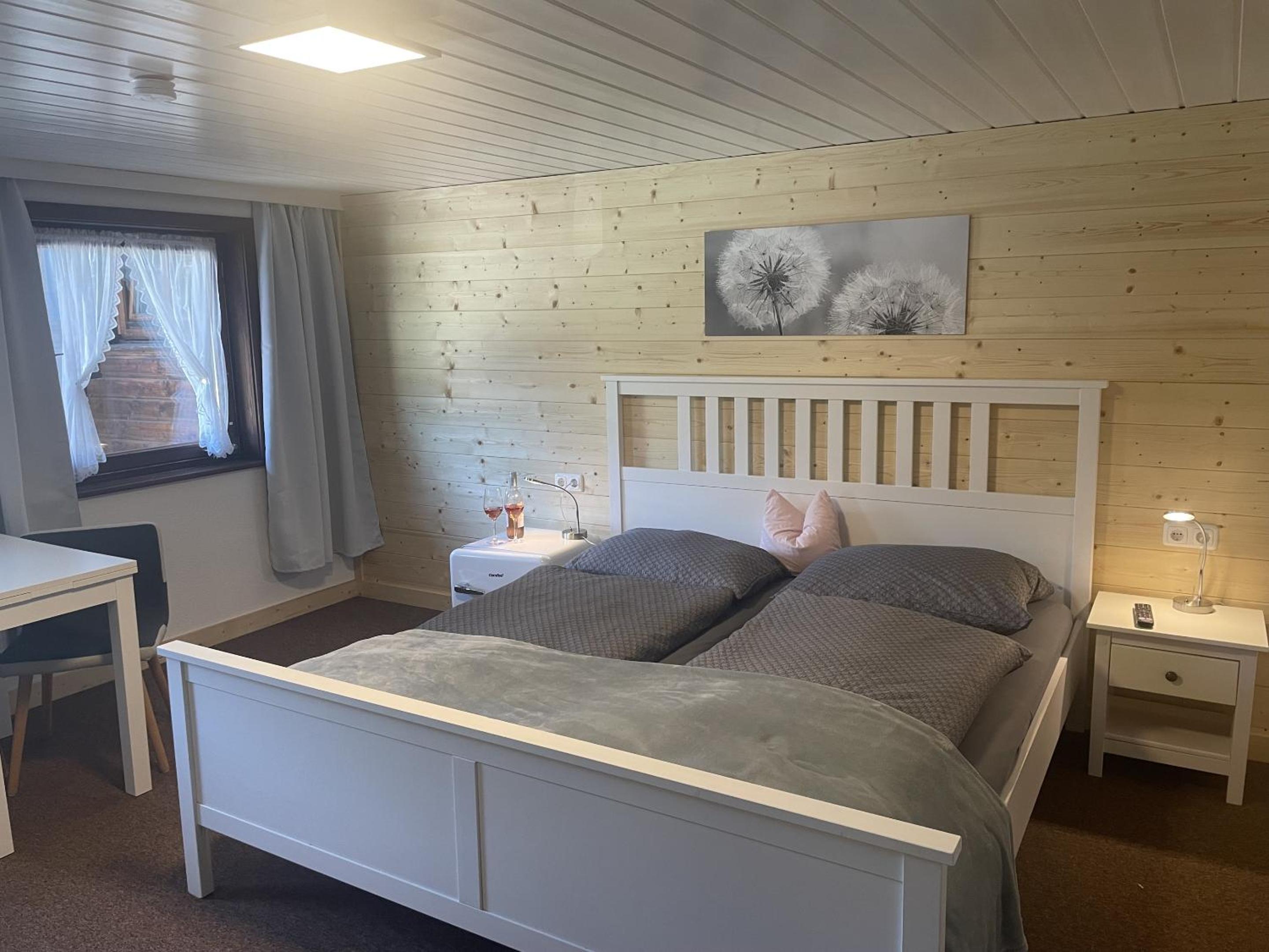 Double Room with Private Bathroom photo 1