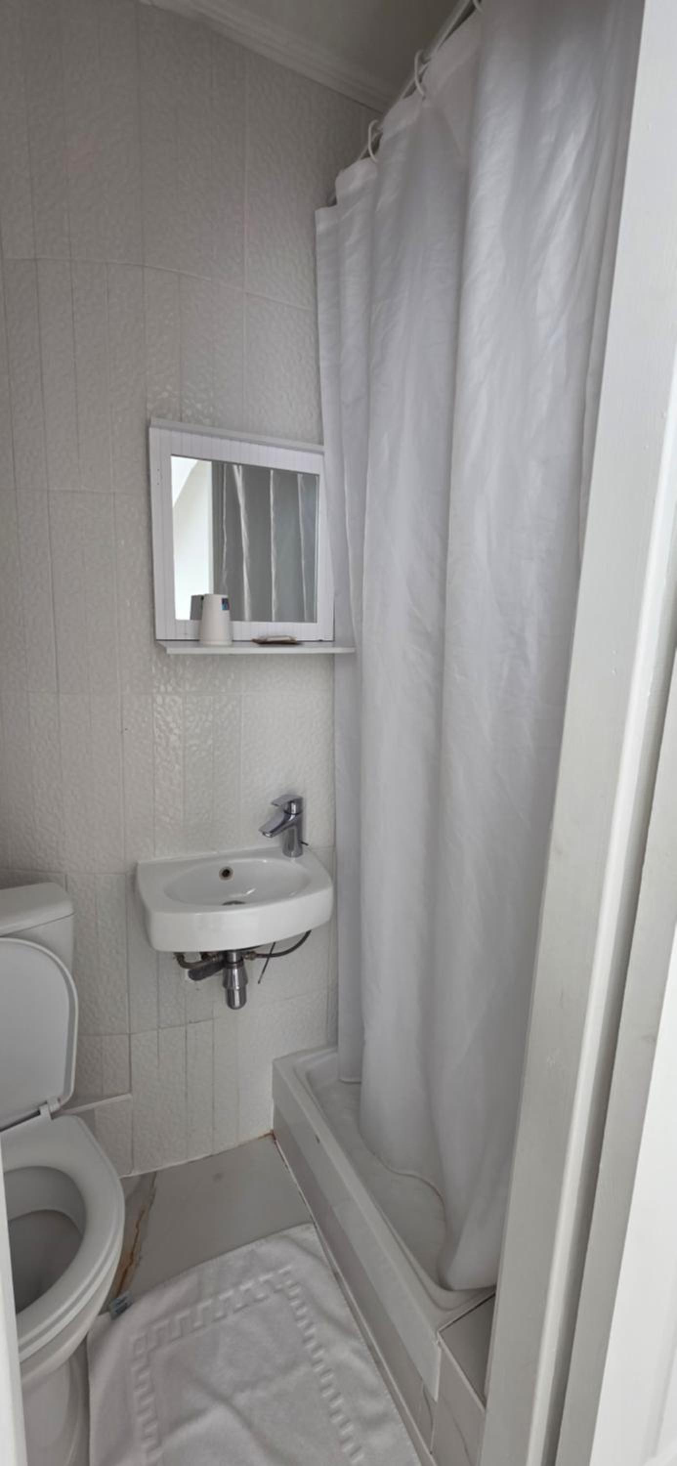 Single Room (without elevator) photo 3