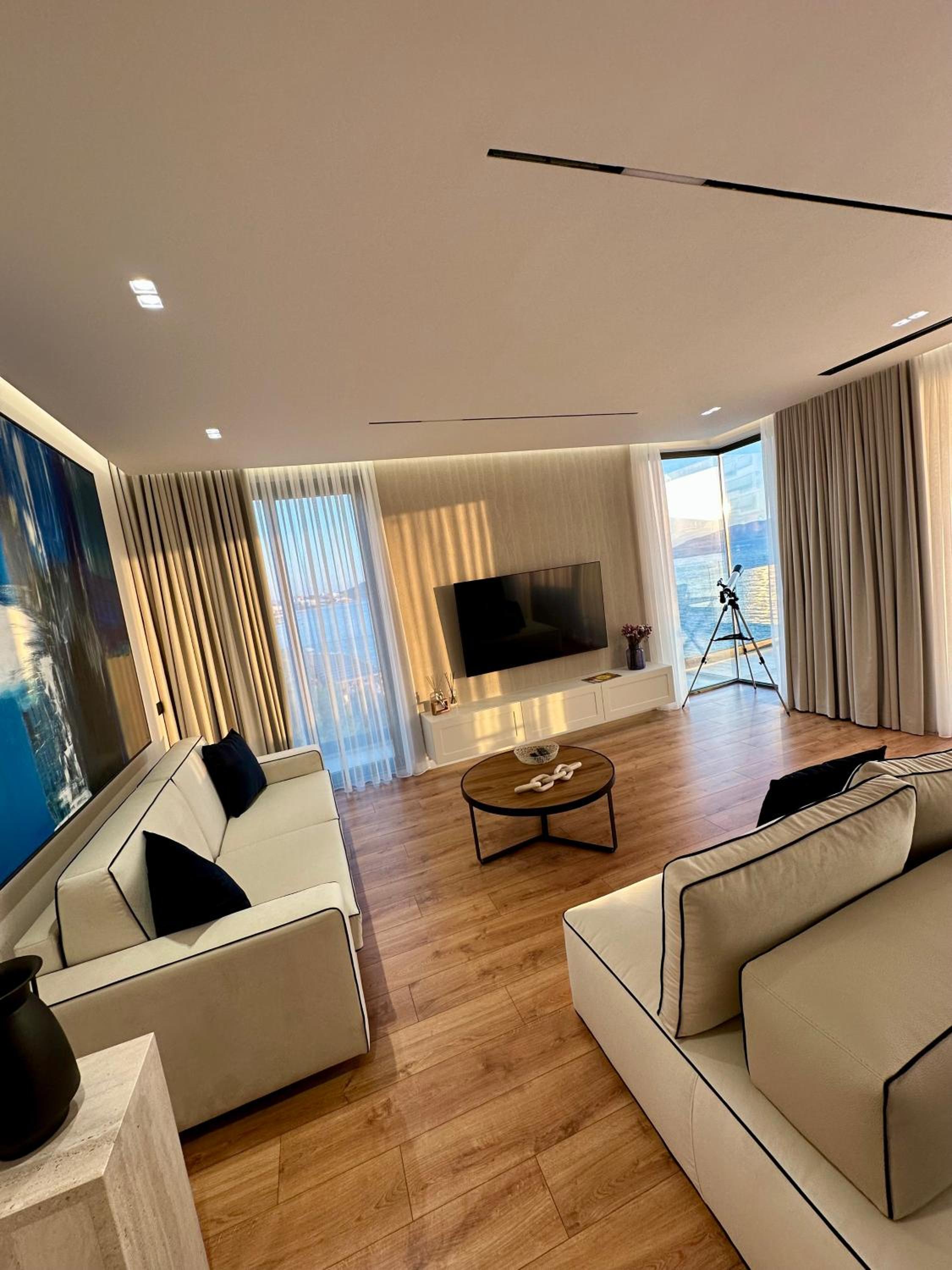 King Suite with Ocean View