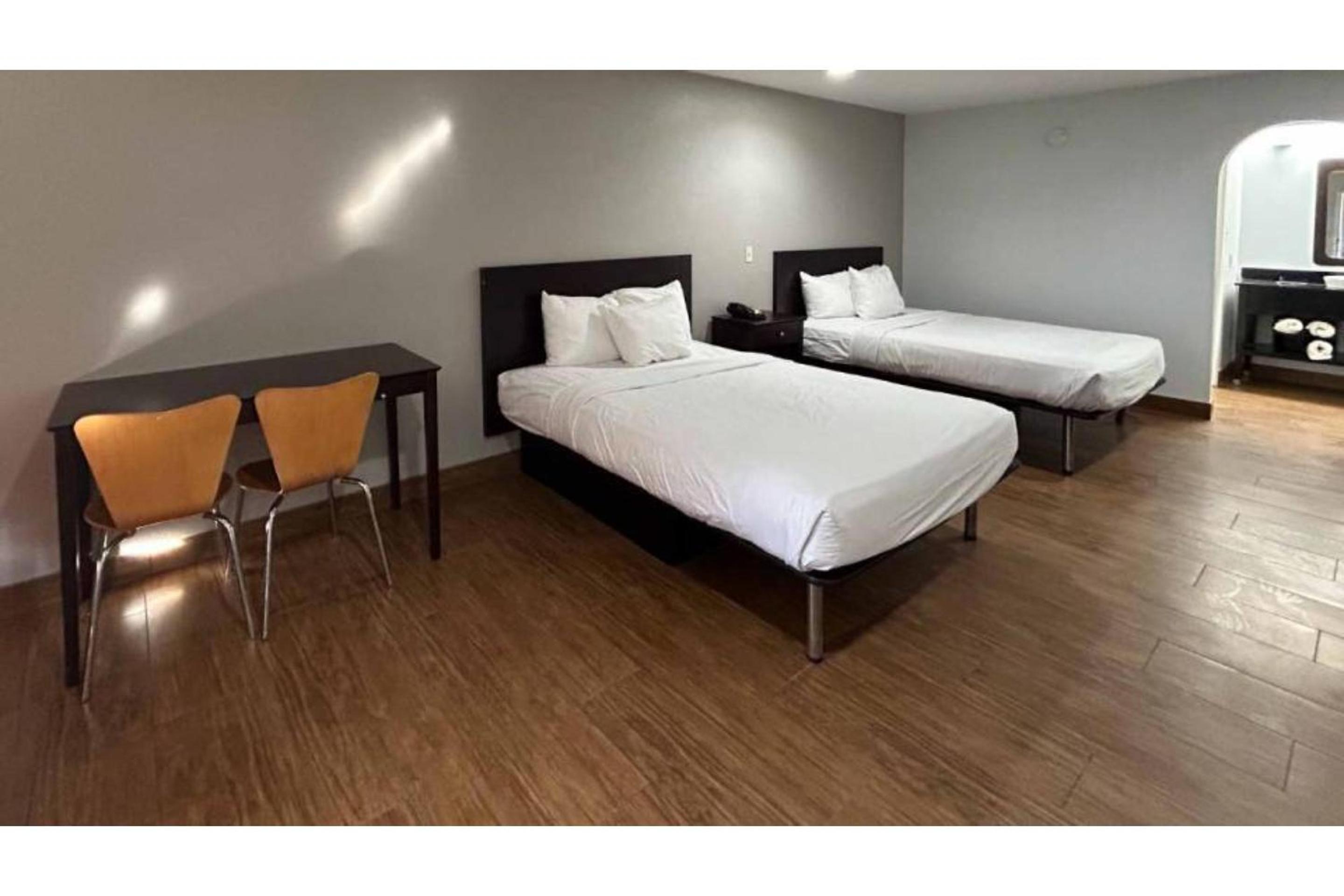 Premium 2 Queen Bed