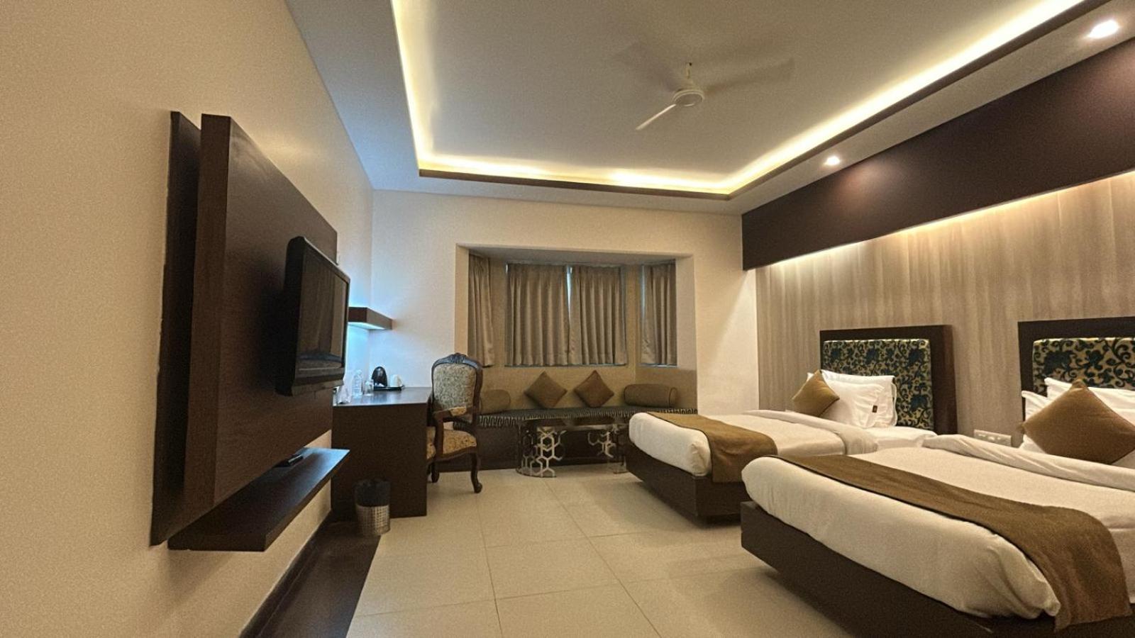 Superior Twin Room