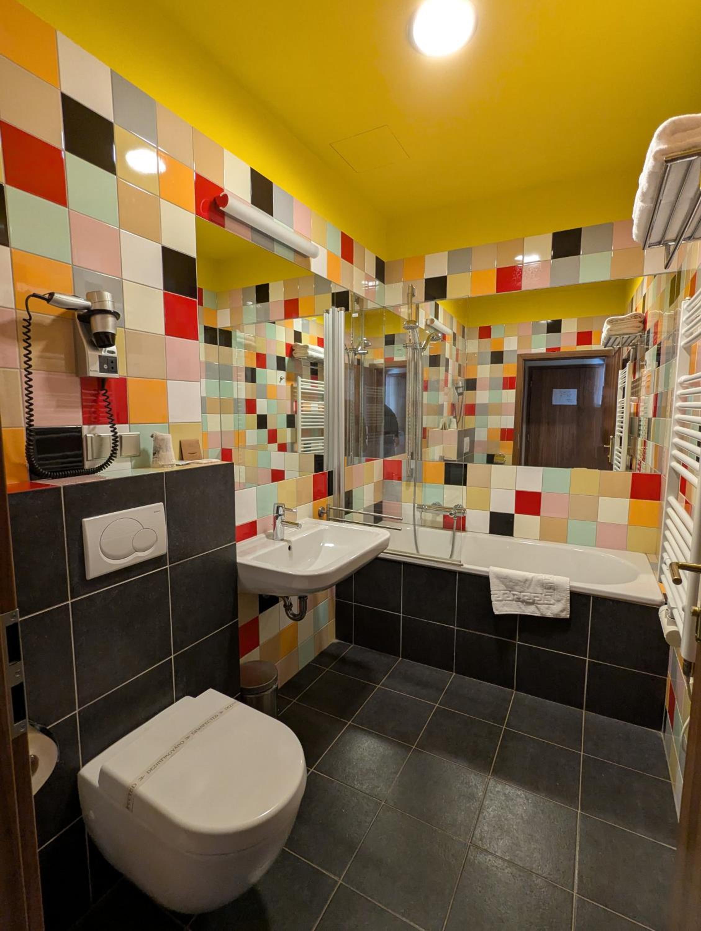 Deluxe Double or Twin Room with Balcony photo 1