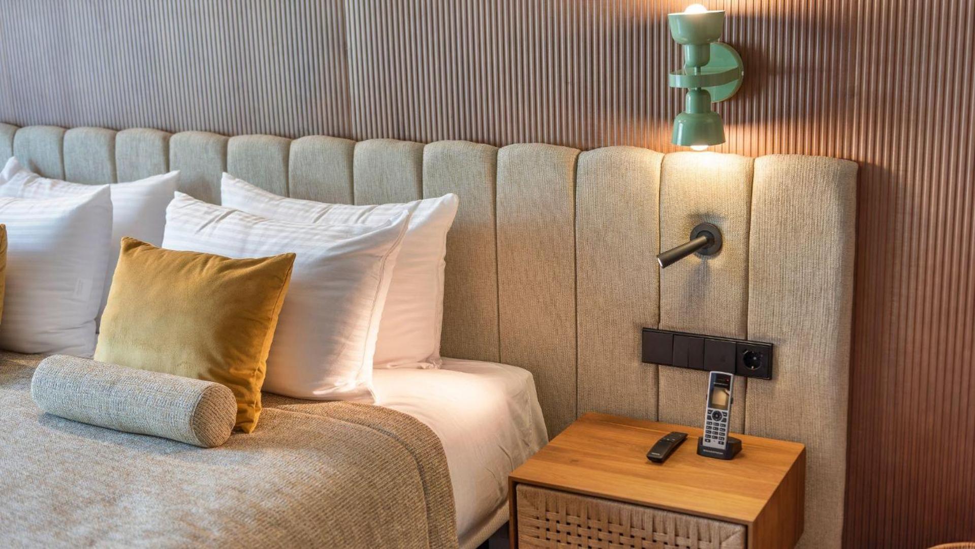 Double Room with Sea View - Photo 2