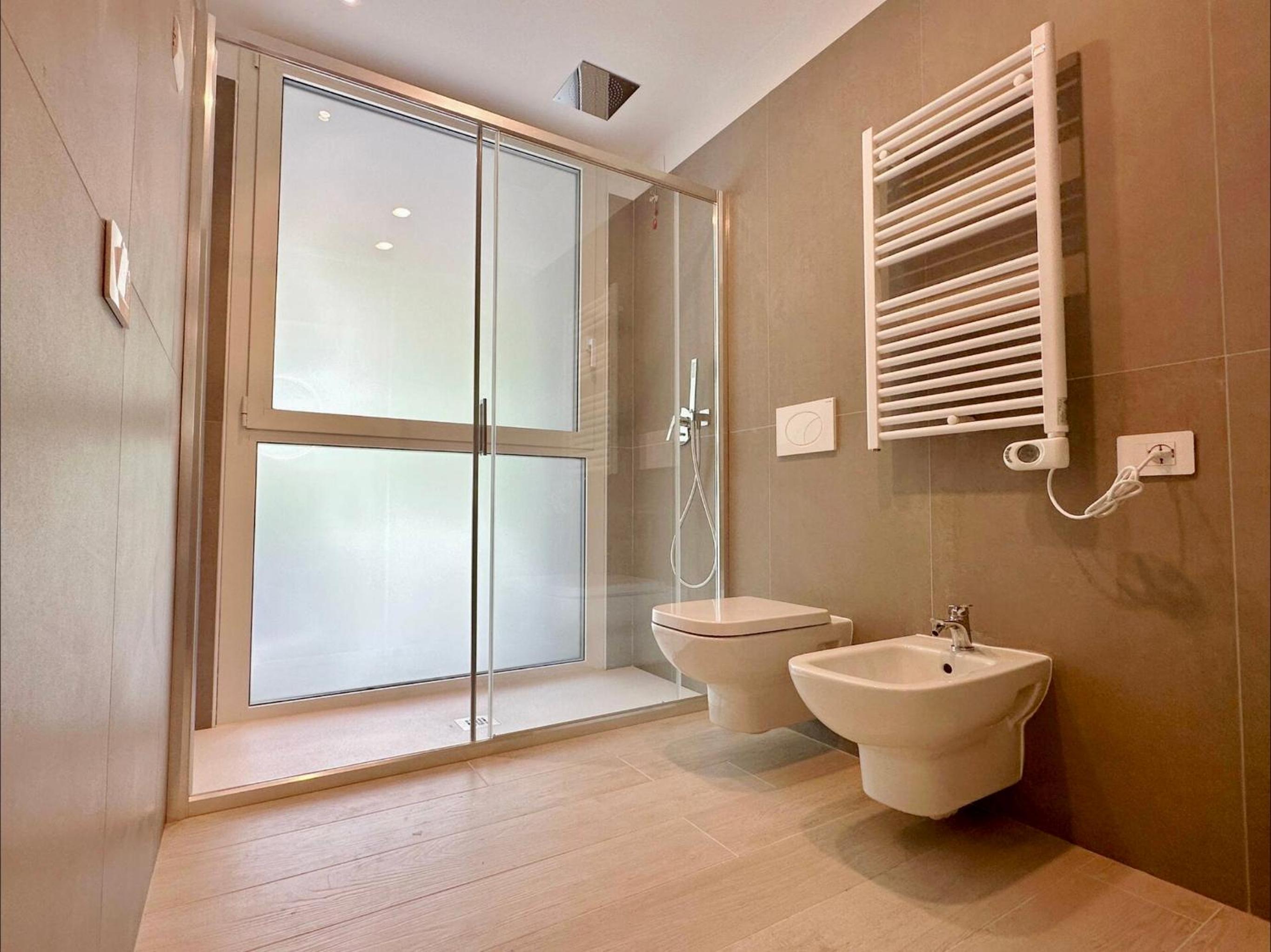 Deluxe One-Bedroom Apartment with Garden View photo 3