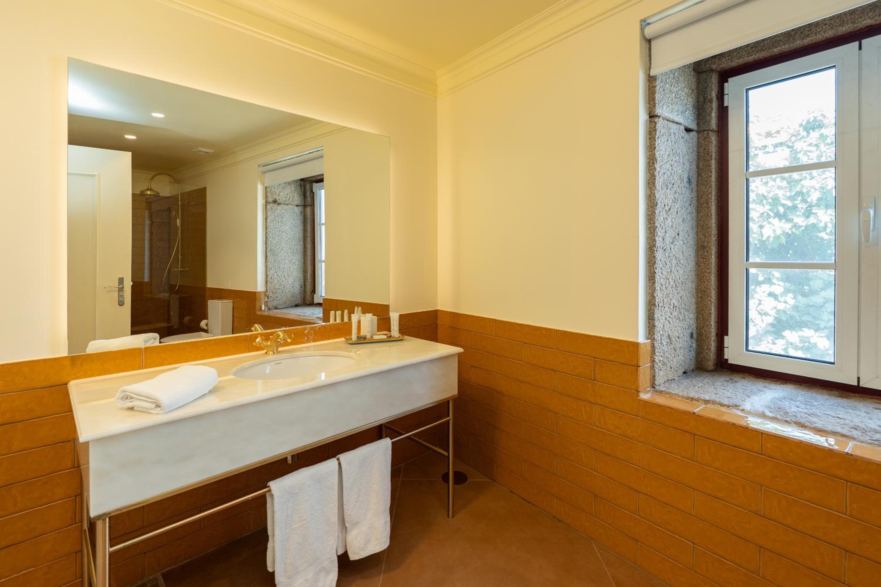 Superior Double or Twin Room - Casa do Lagar
