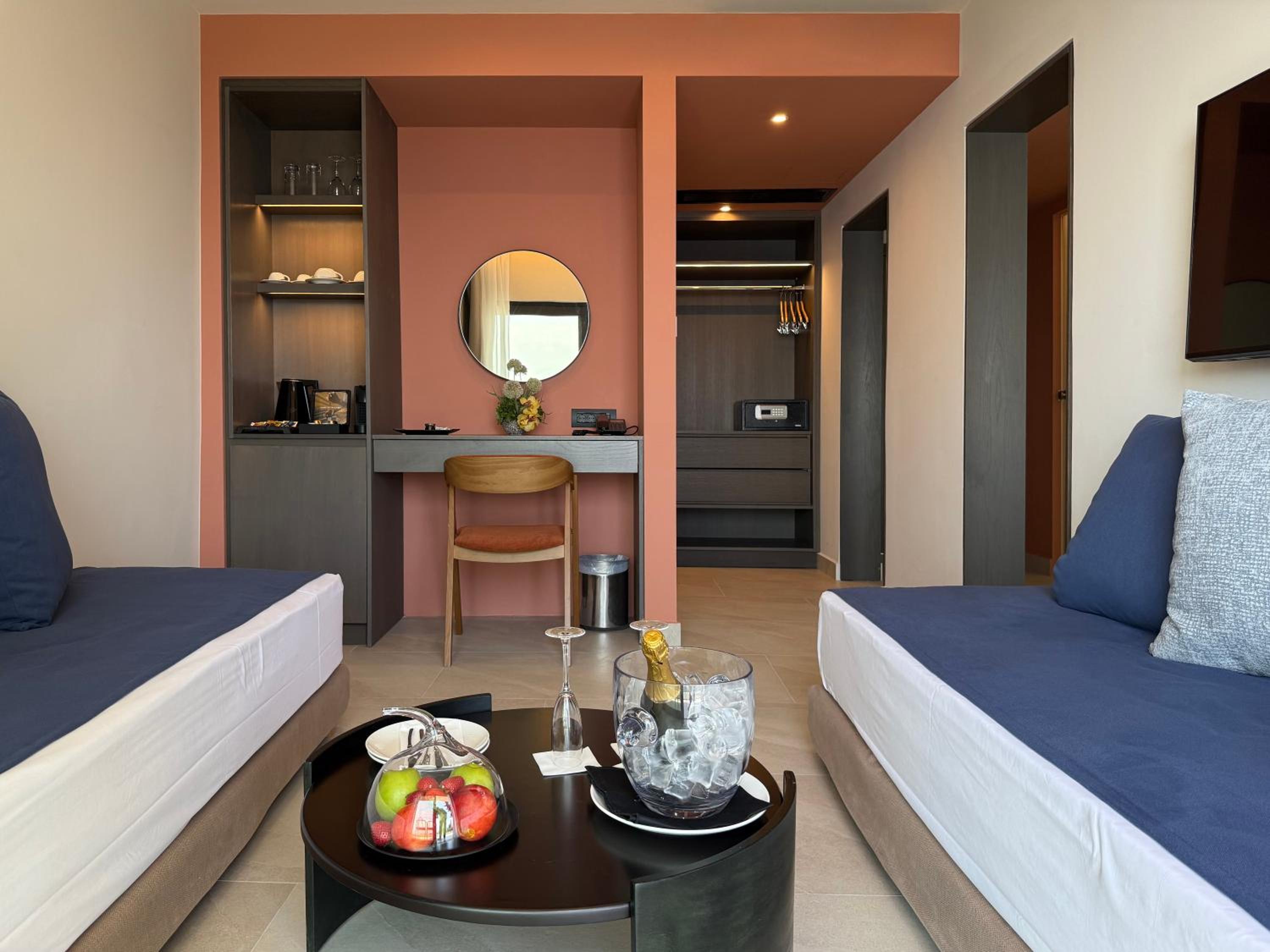 Family Room with Bunk Beds Sliding Door Sea View photo 2