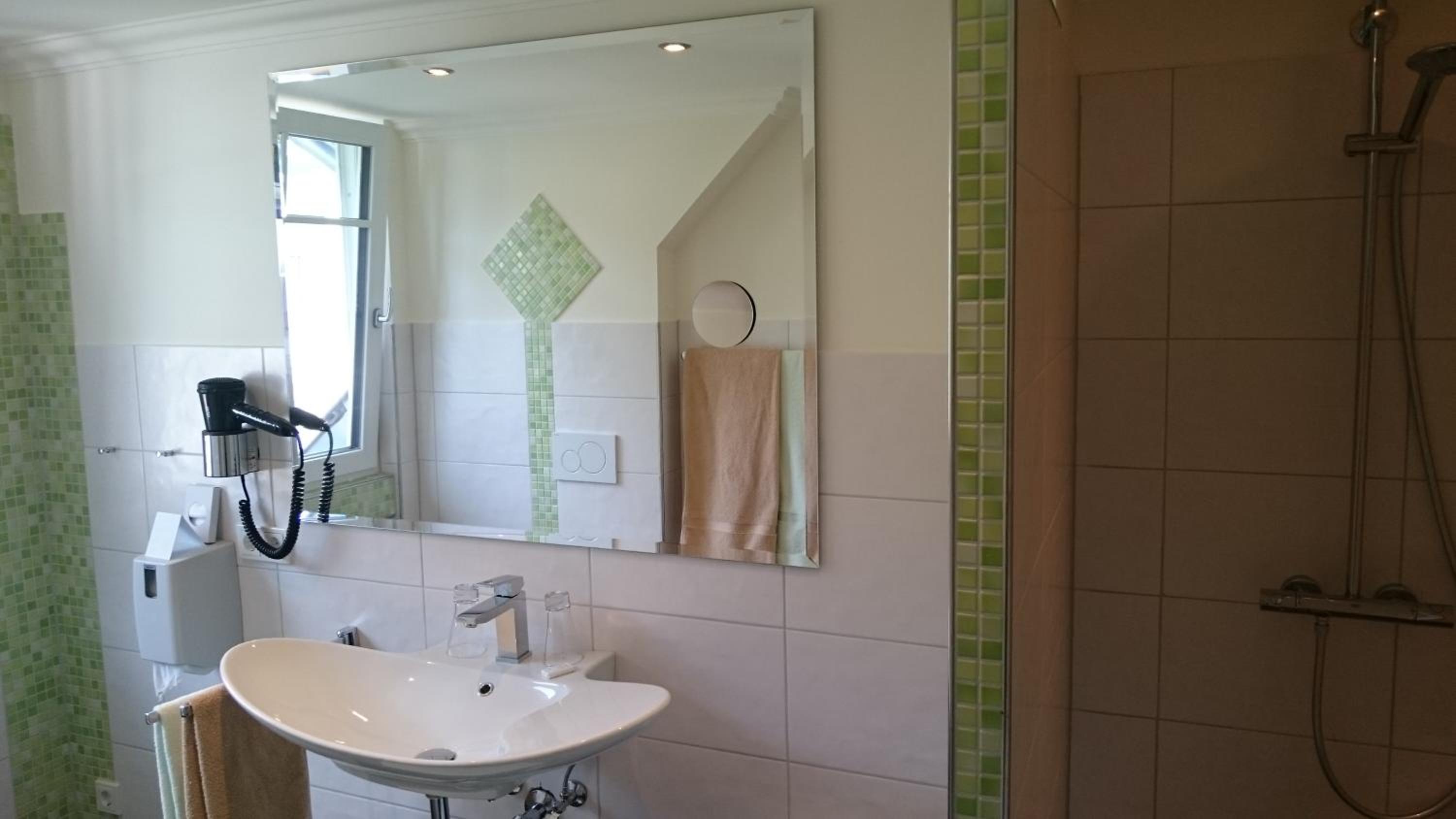 Deluxe Double Room with Garden View photo 3