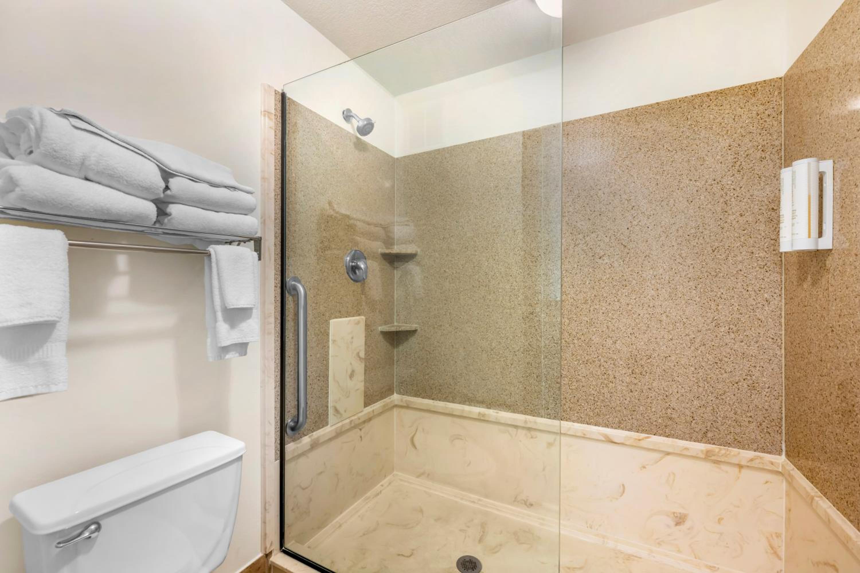 One-Bedroom Suite with One King Bed - Photo 2