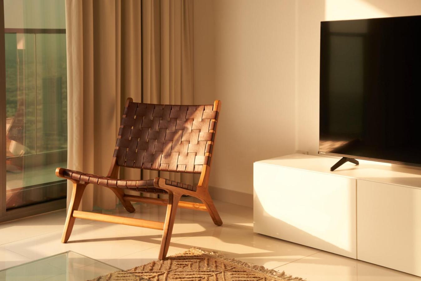 Two-Bedroom Deluxe Apartment with Ocean View photo 2