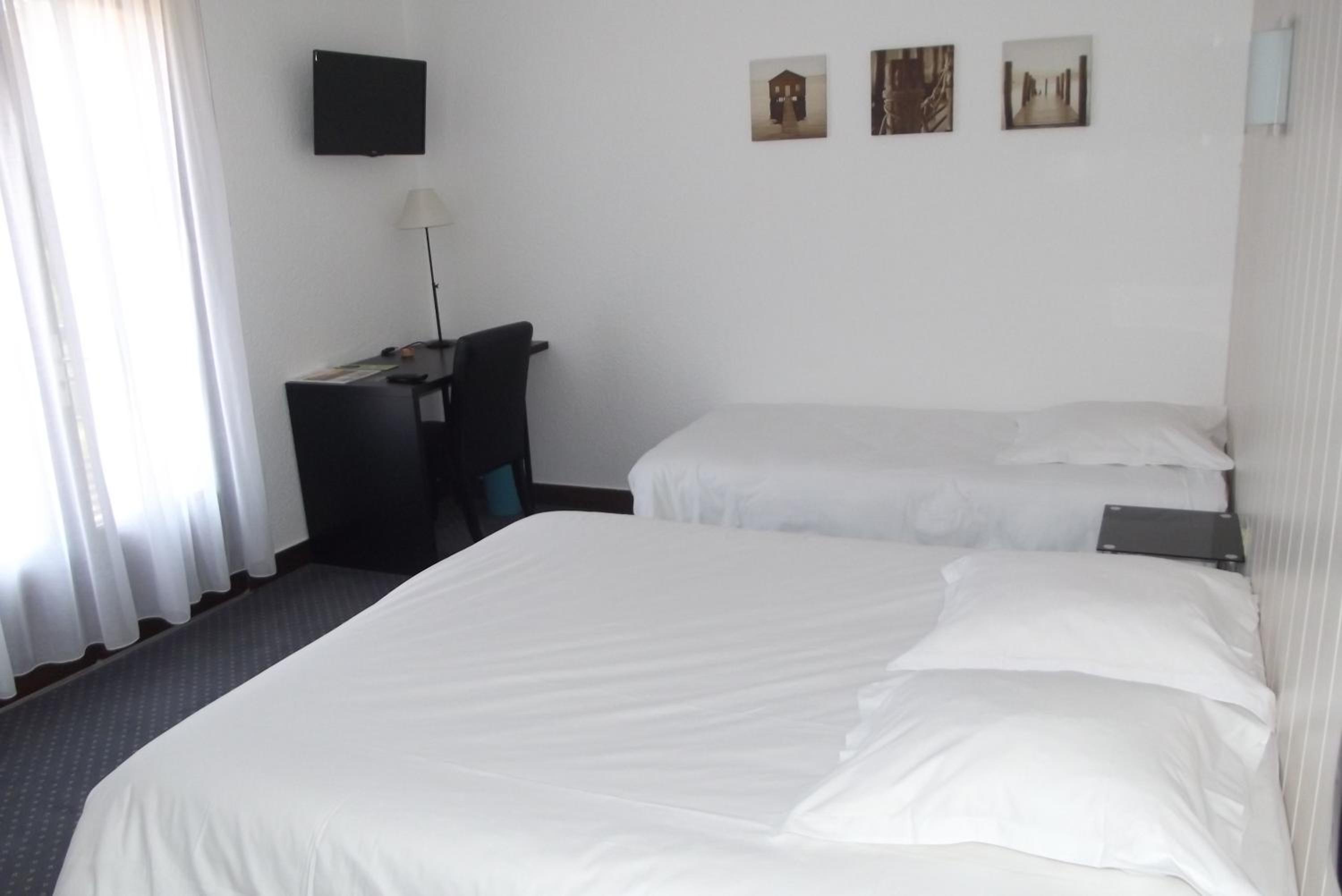 Triple Room with Balcony
