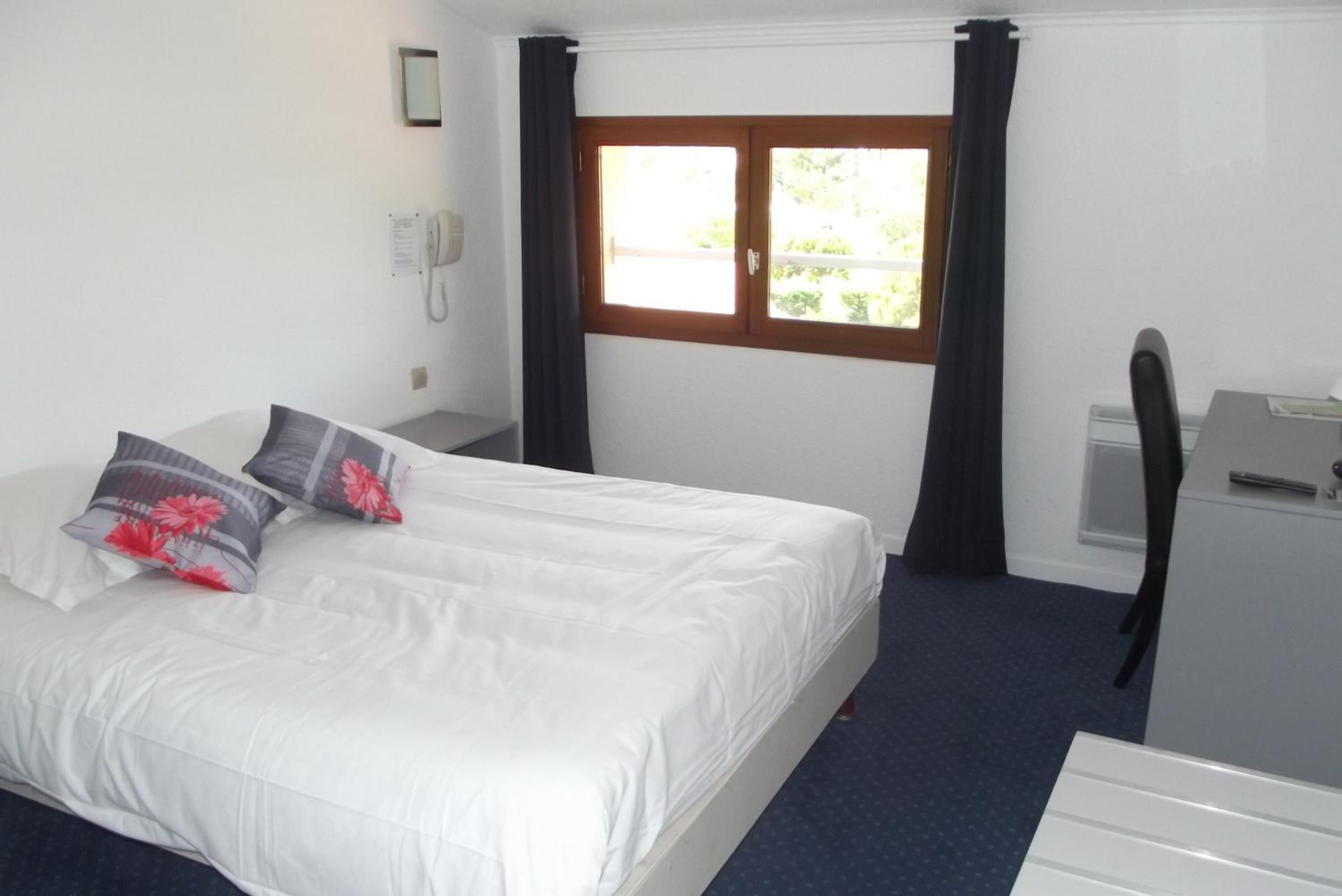 Economy Single Room