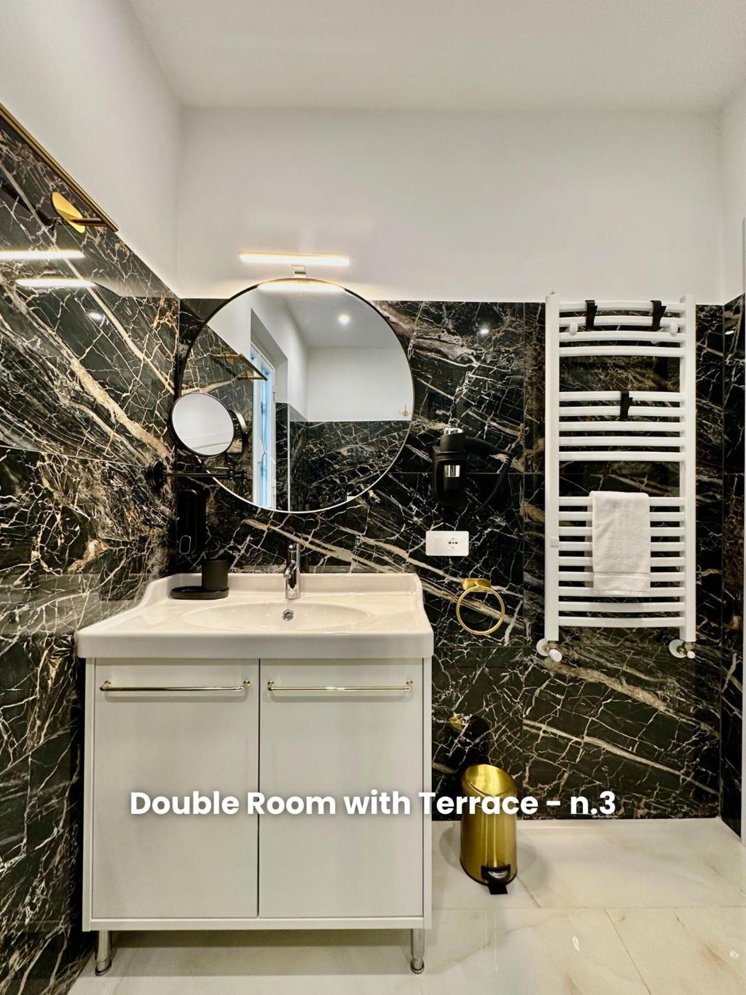 Double Room with Terrace