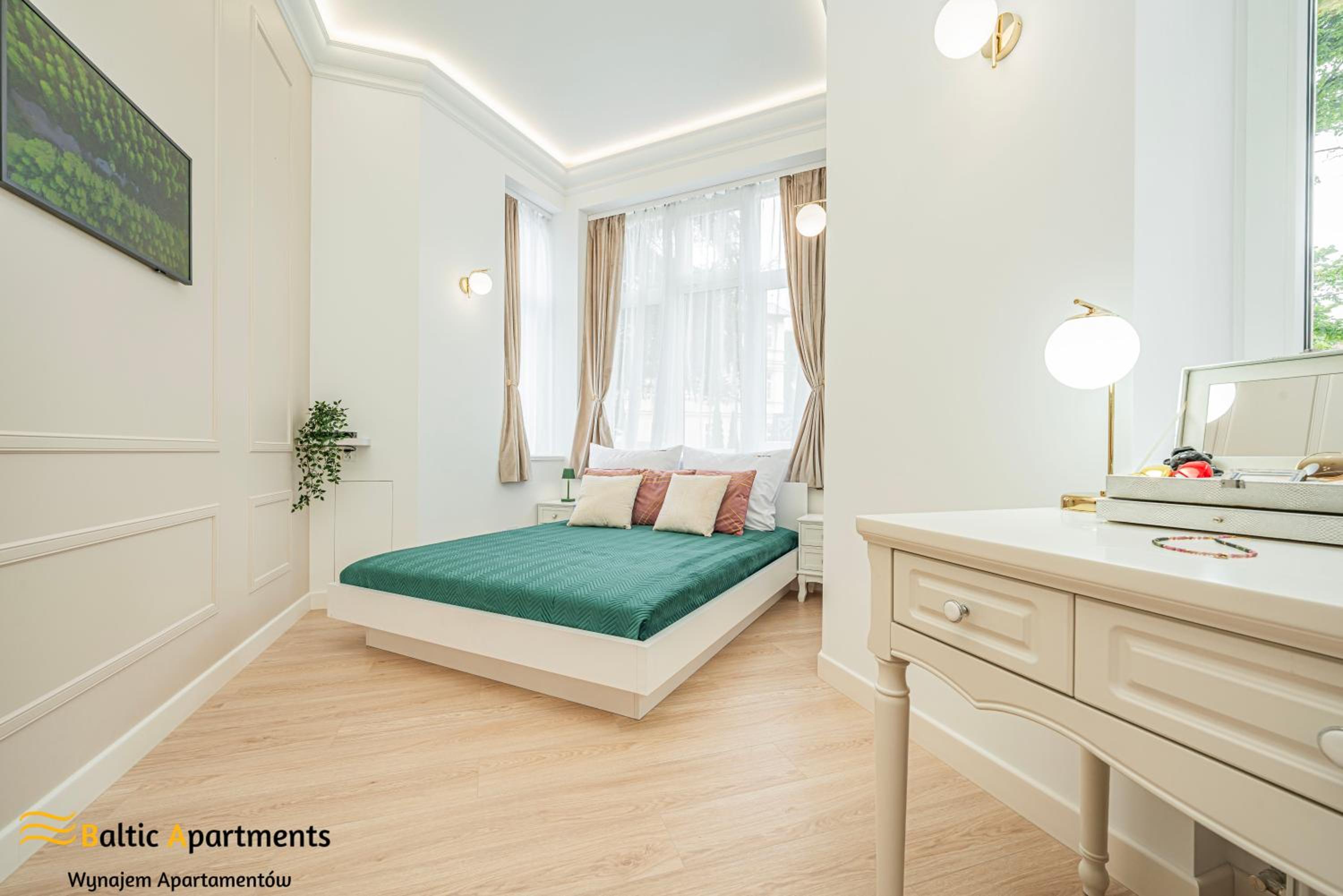 Two-Bedroom Deluxe Apartment photo 2