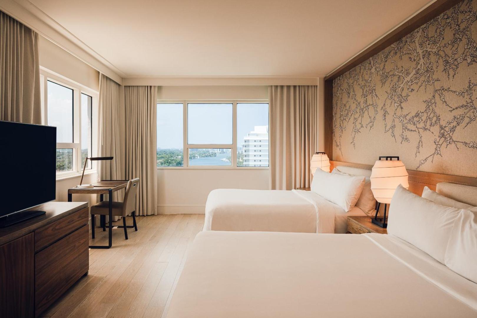 Bay View Junior Suite Two Queens Accessible photo 2