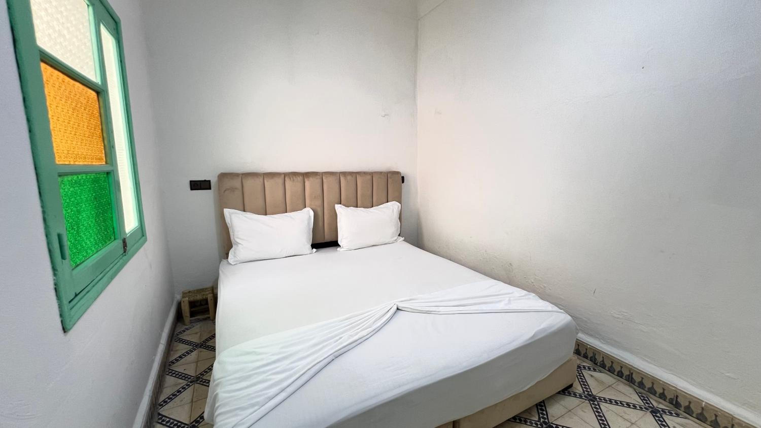 Large Double Room photo 2