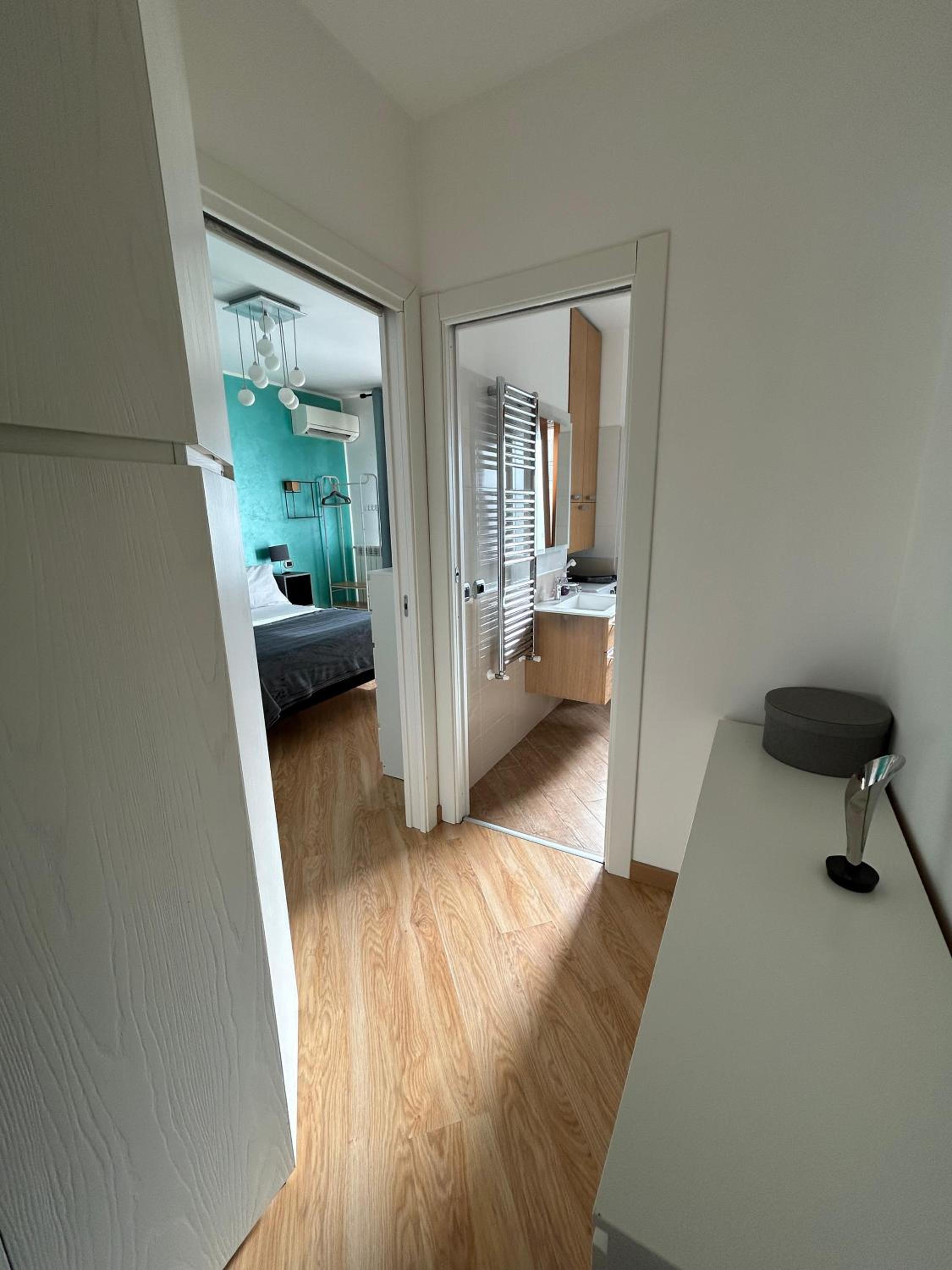 One-Bedroom Standard Apartment