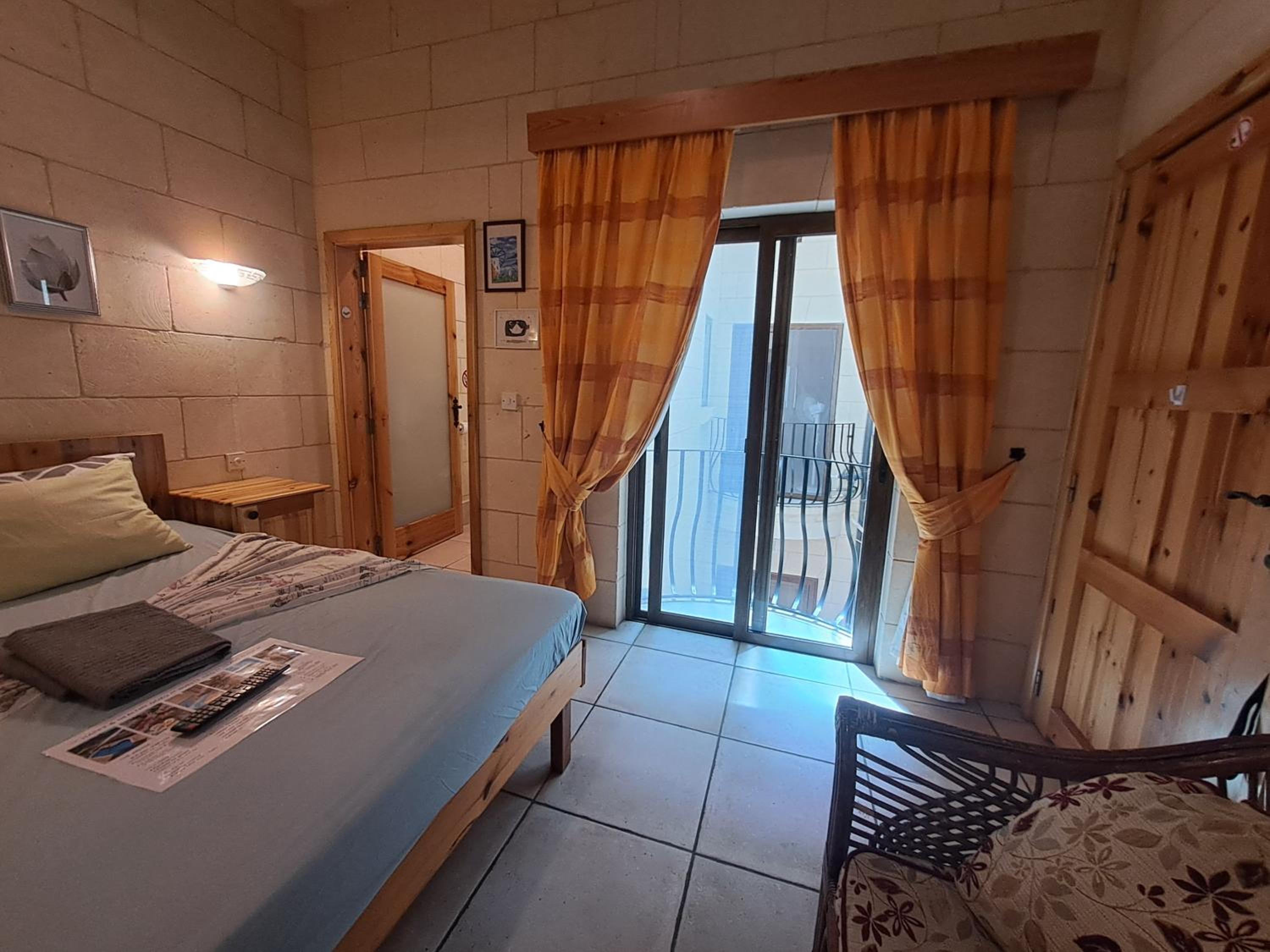 Triple Room photo 2