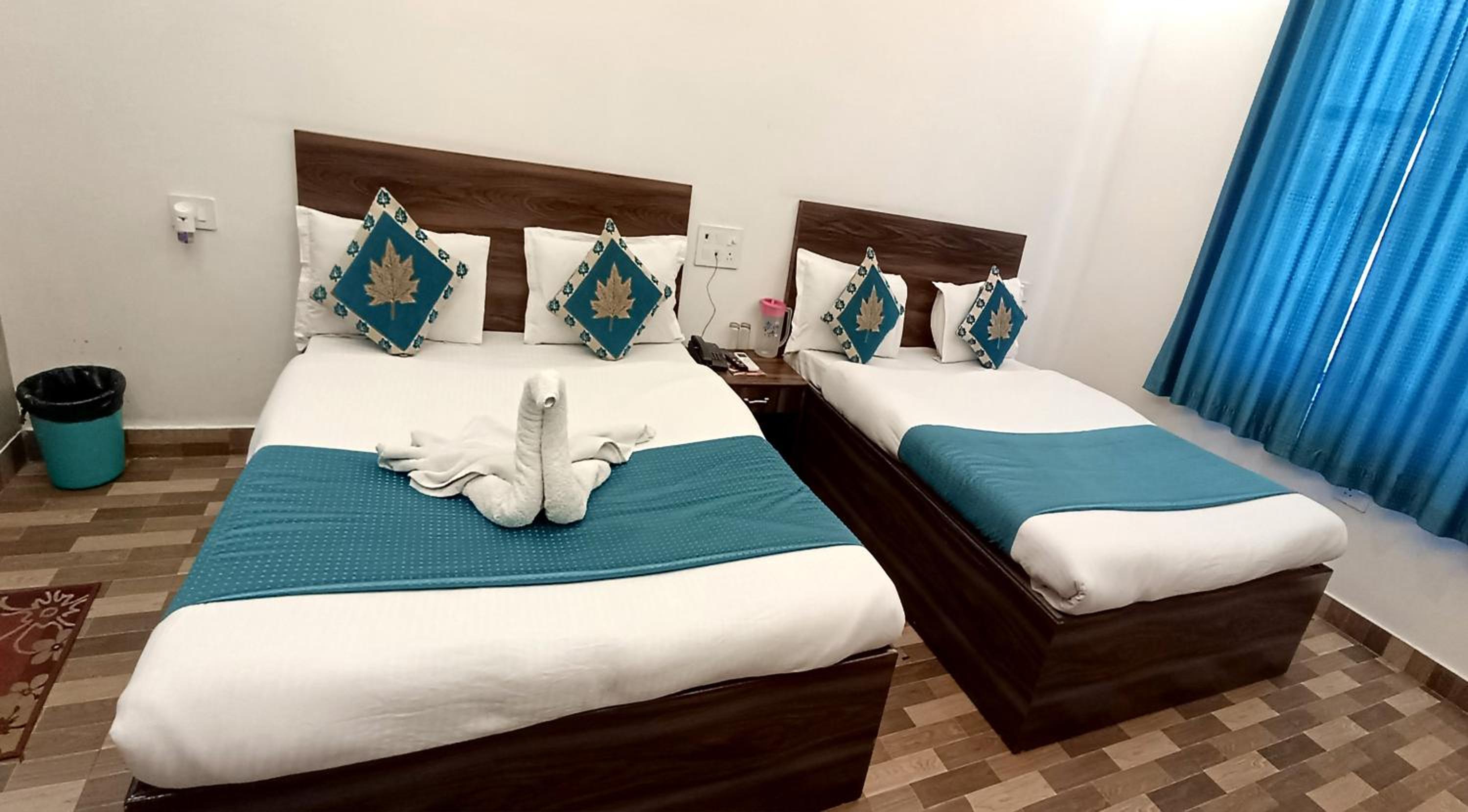 Deluxe Family Room
