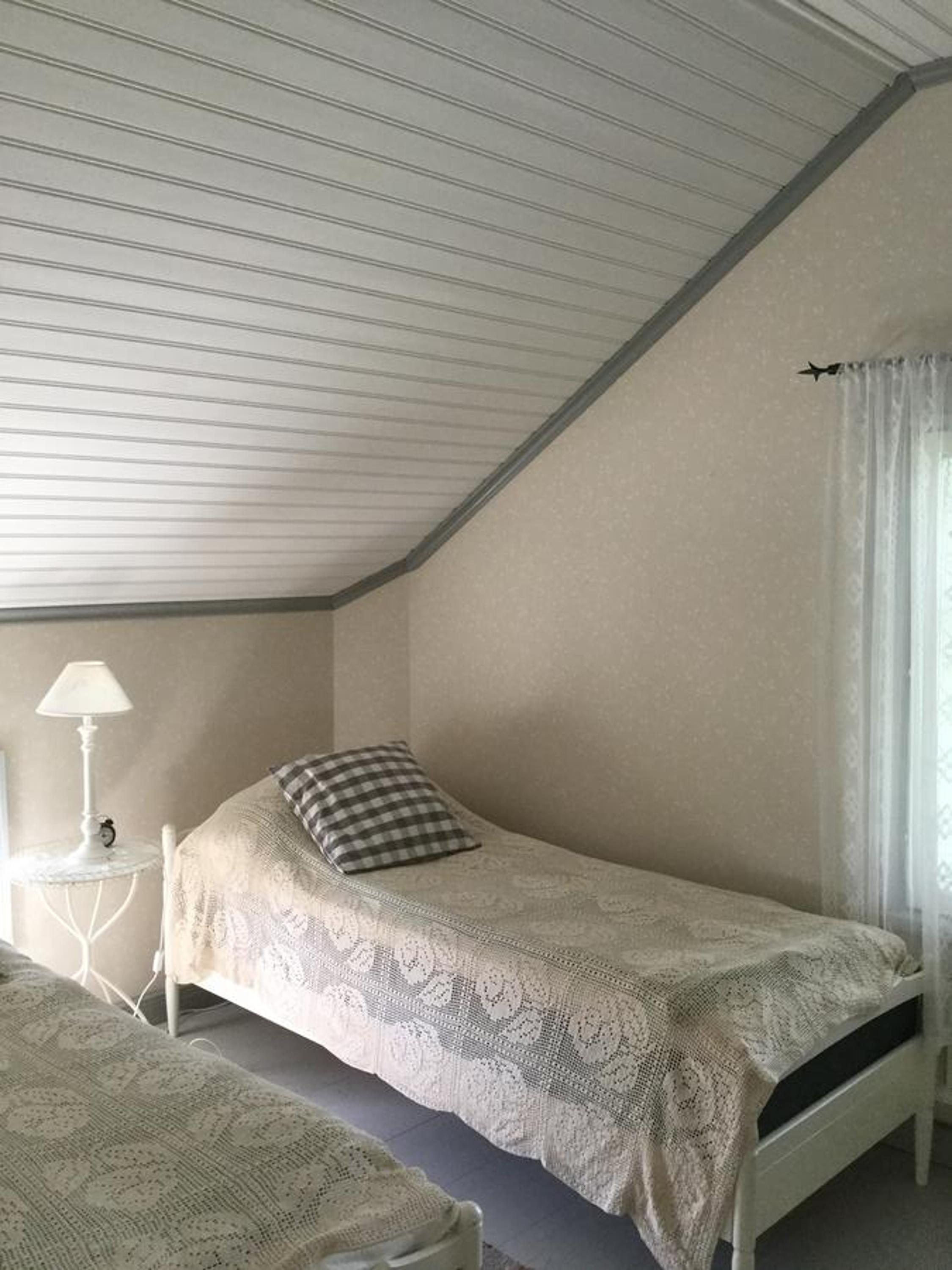 Three-Bedroom Villa - Photo 15