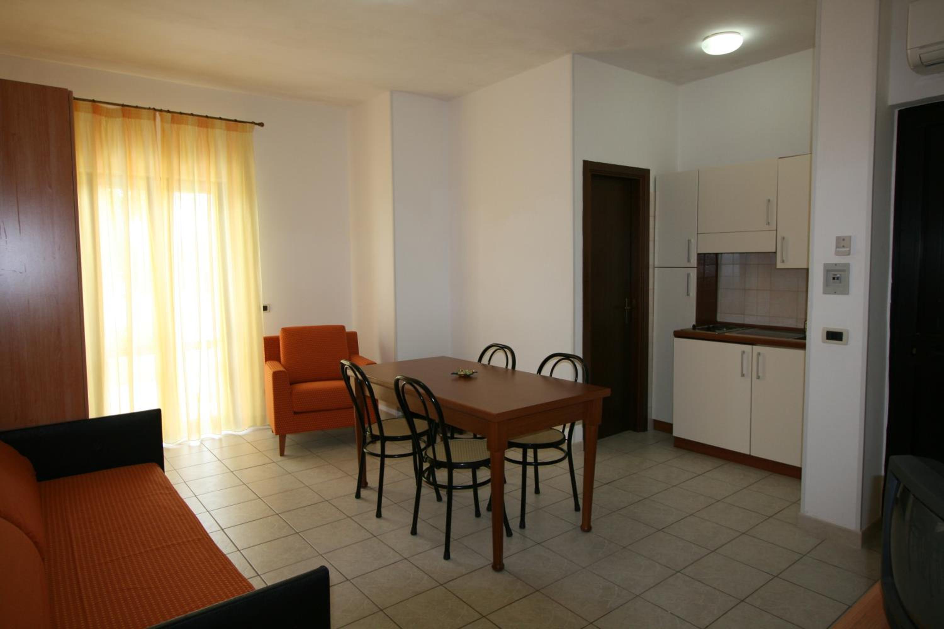 One-Bedroom Apartment (2 Adults) photo 2