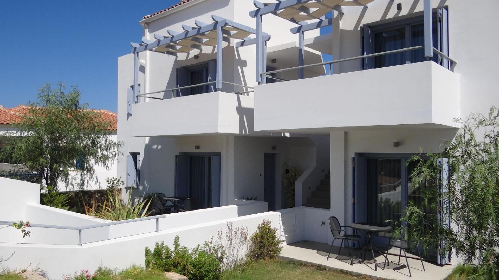 Apartment with Terrace photo 3