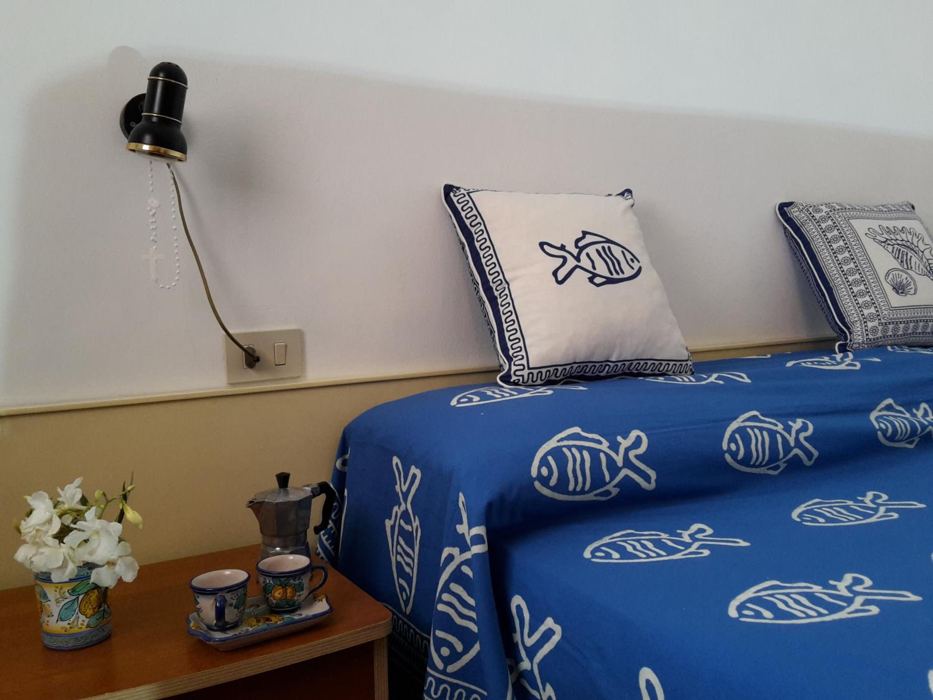 One-Bedroom House photo 1