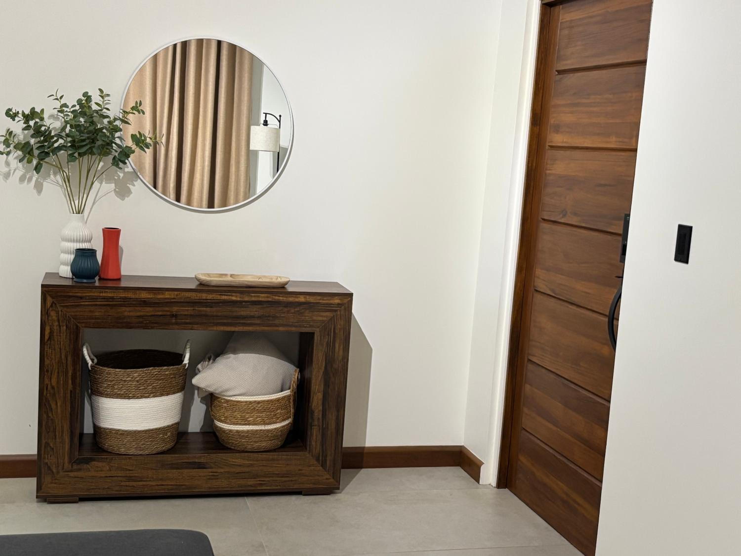 Deluxe Two-Bedroom Apartment with Garden View