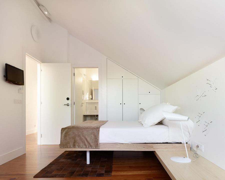 Double or Twin Room - Photo 7