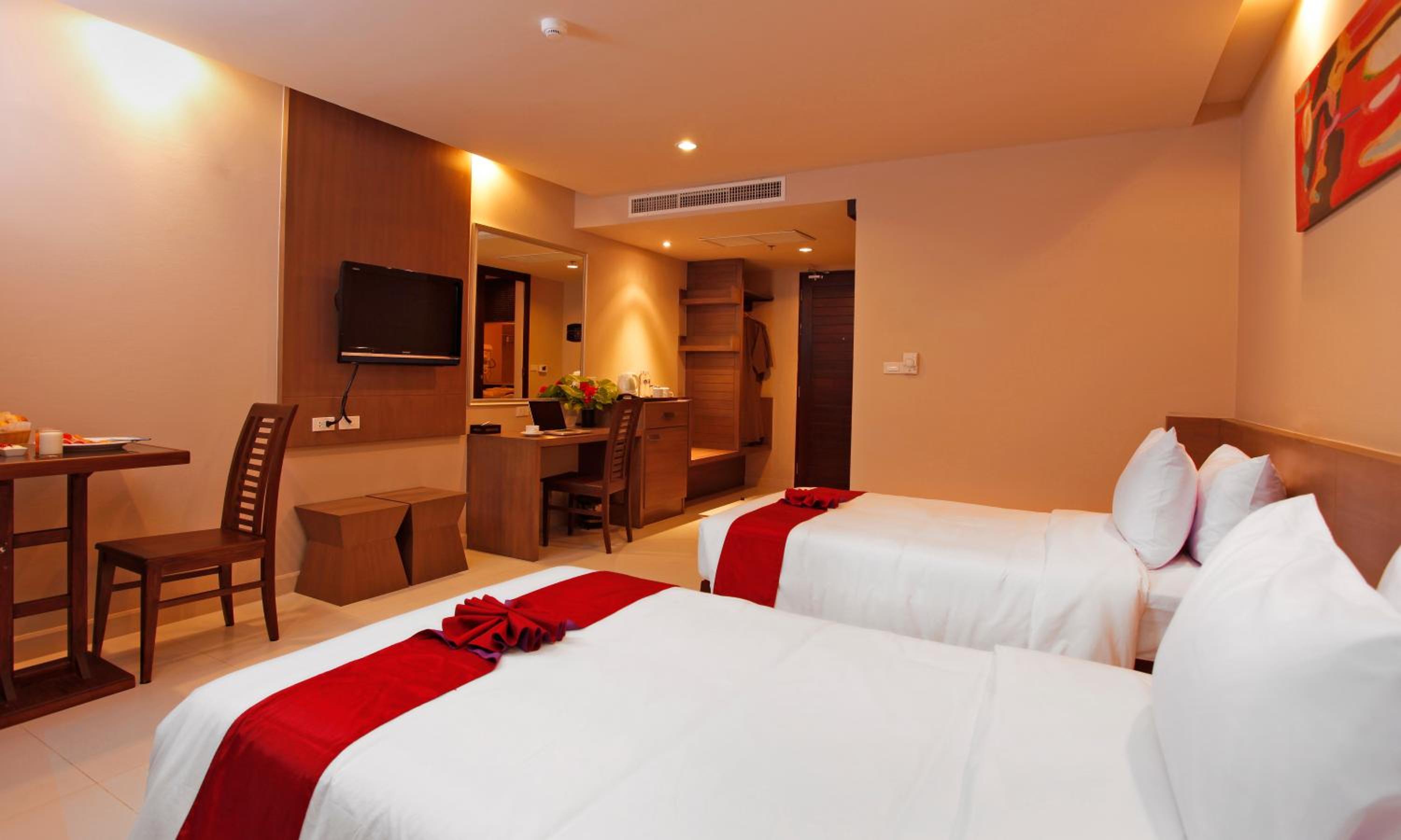 Superior Double or Twin Room - Photo 3