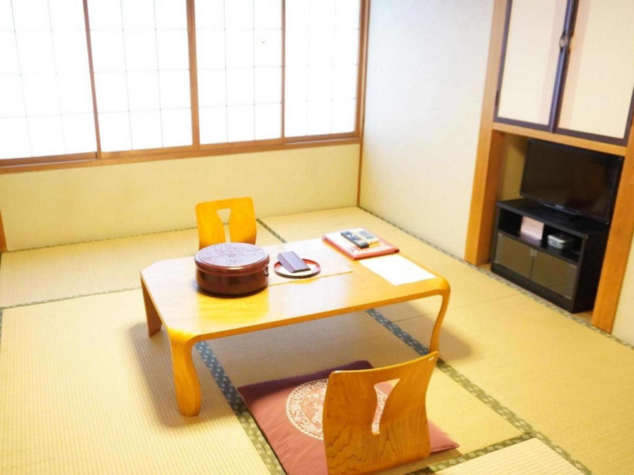 Japanese-Style Twin Room - Main Building