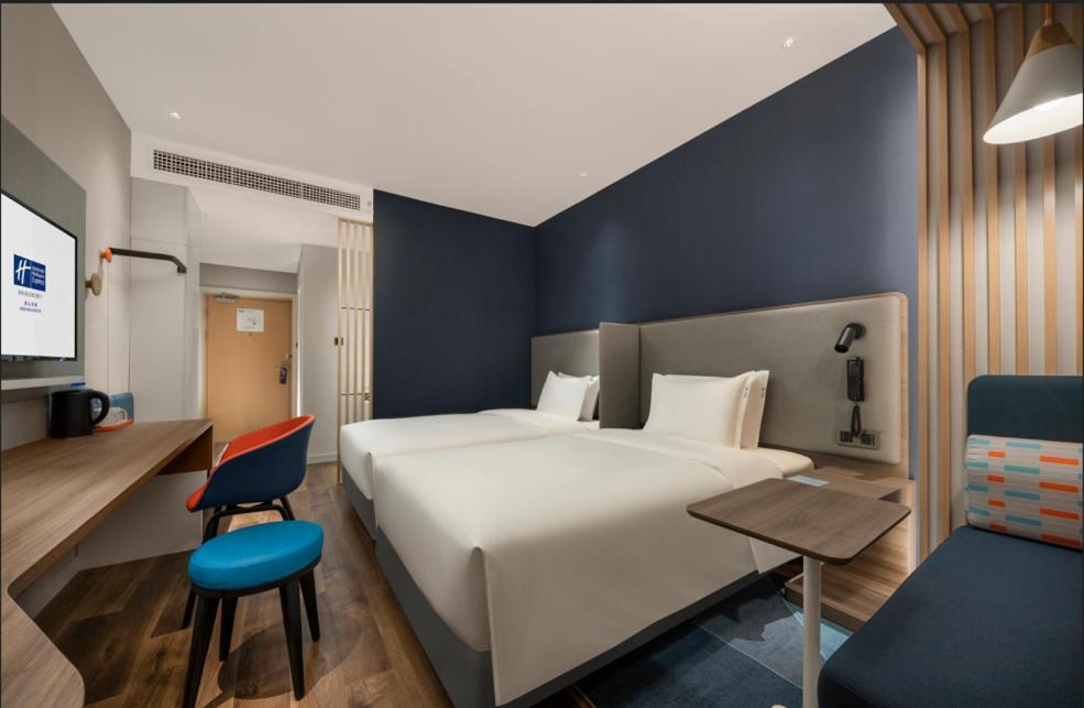 Standard Twin Room - Non-Smoking - Photo 4