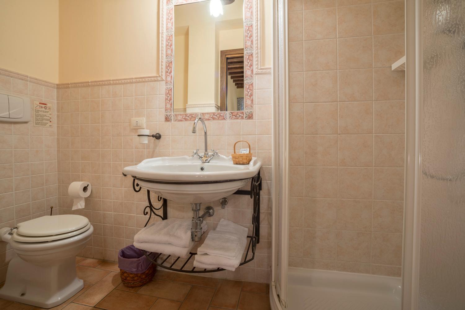 Two-Bedroom Apartment (4 Adults) photo 2