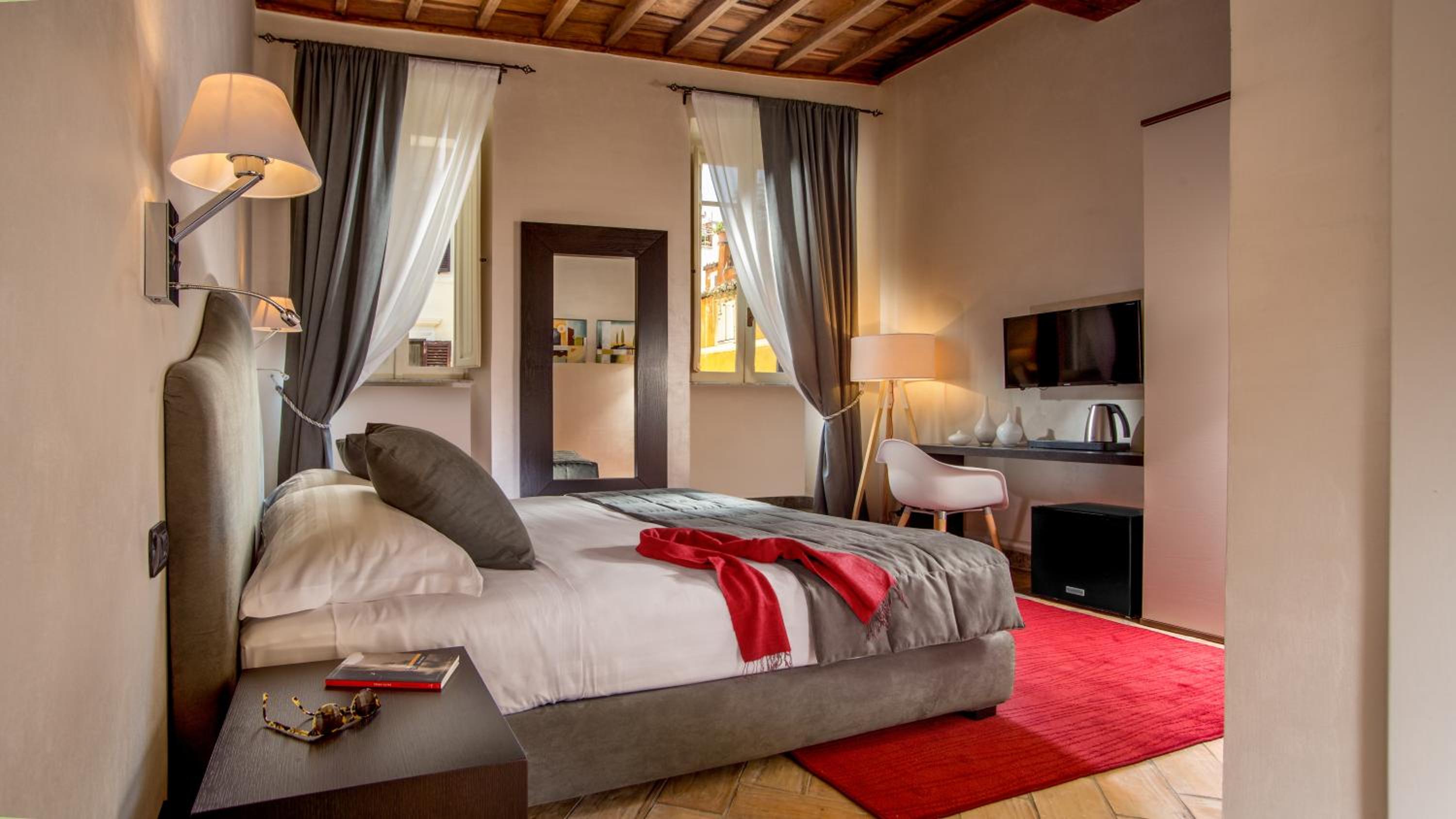 Deluxe Double or Twin Room photo 1