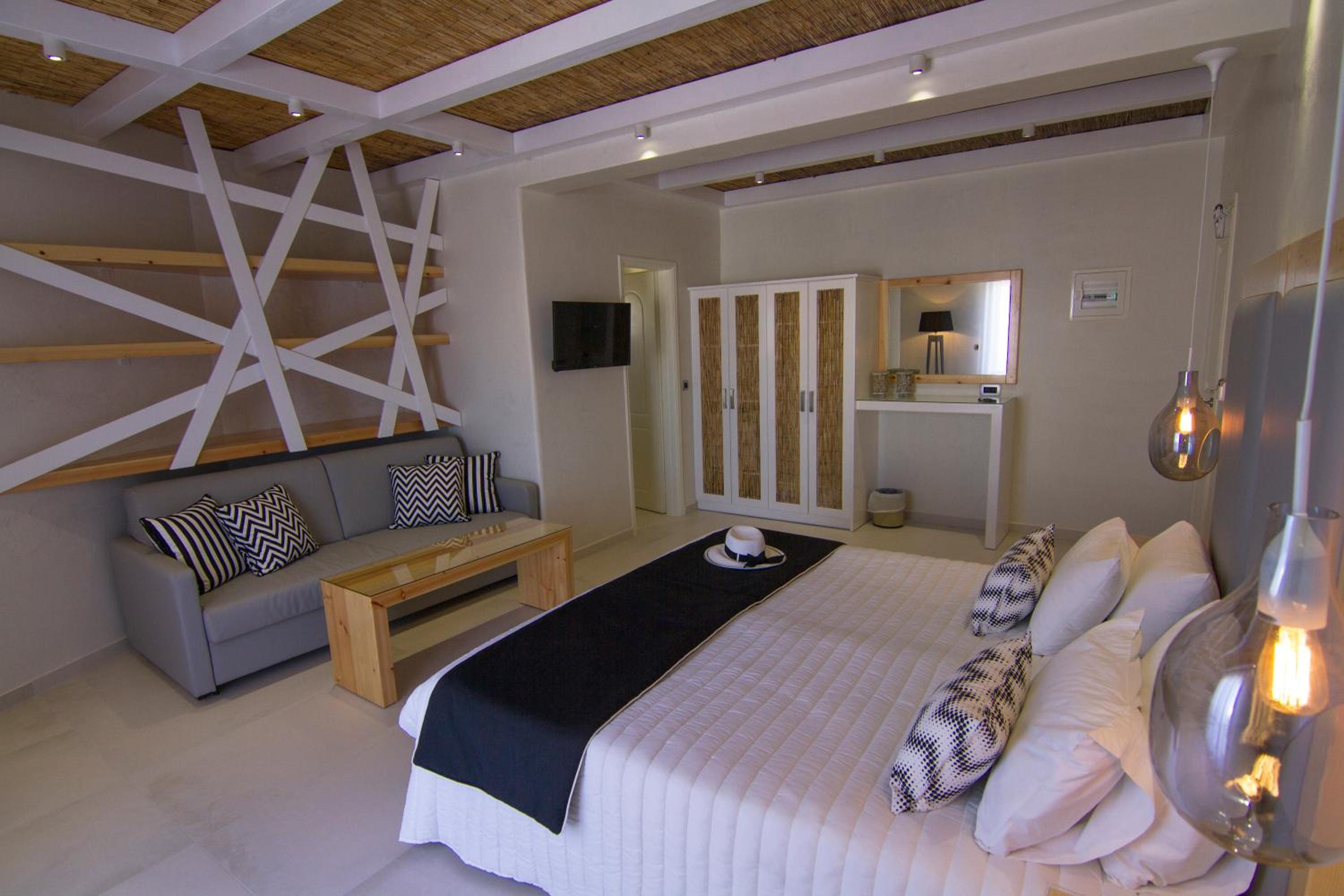 Junior Suite with City View photo 2