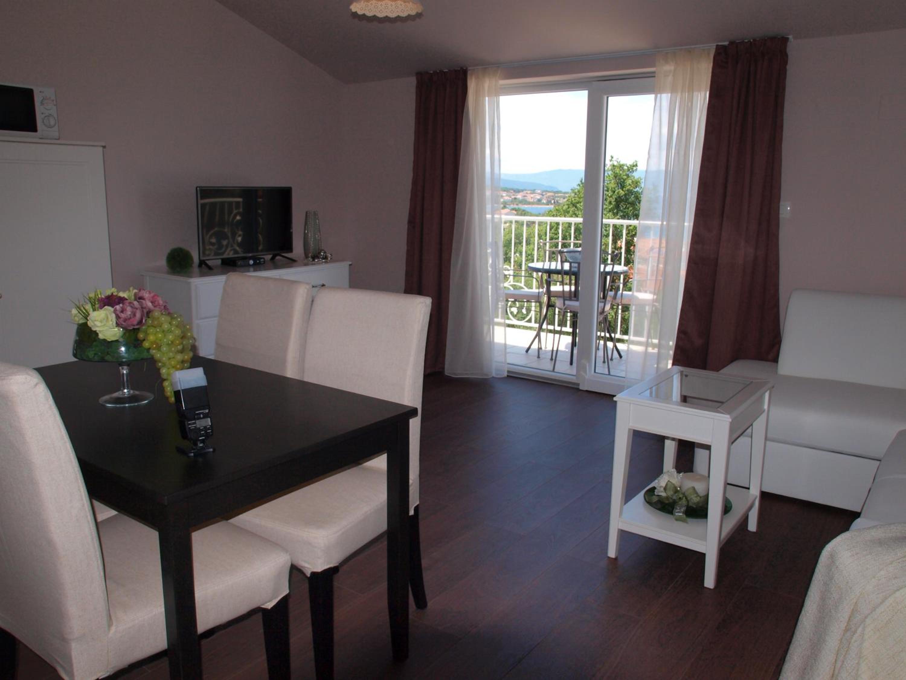 Apartment with Sea View