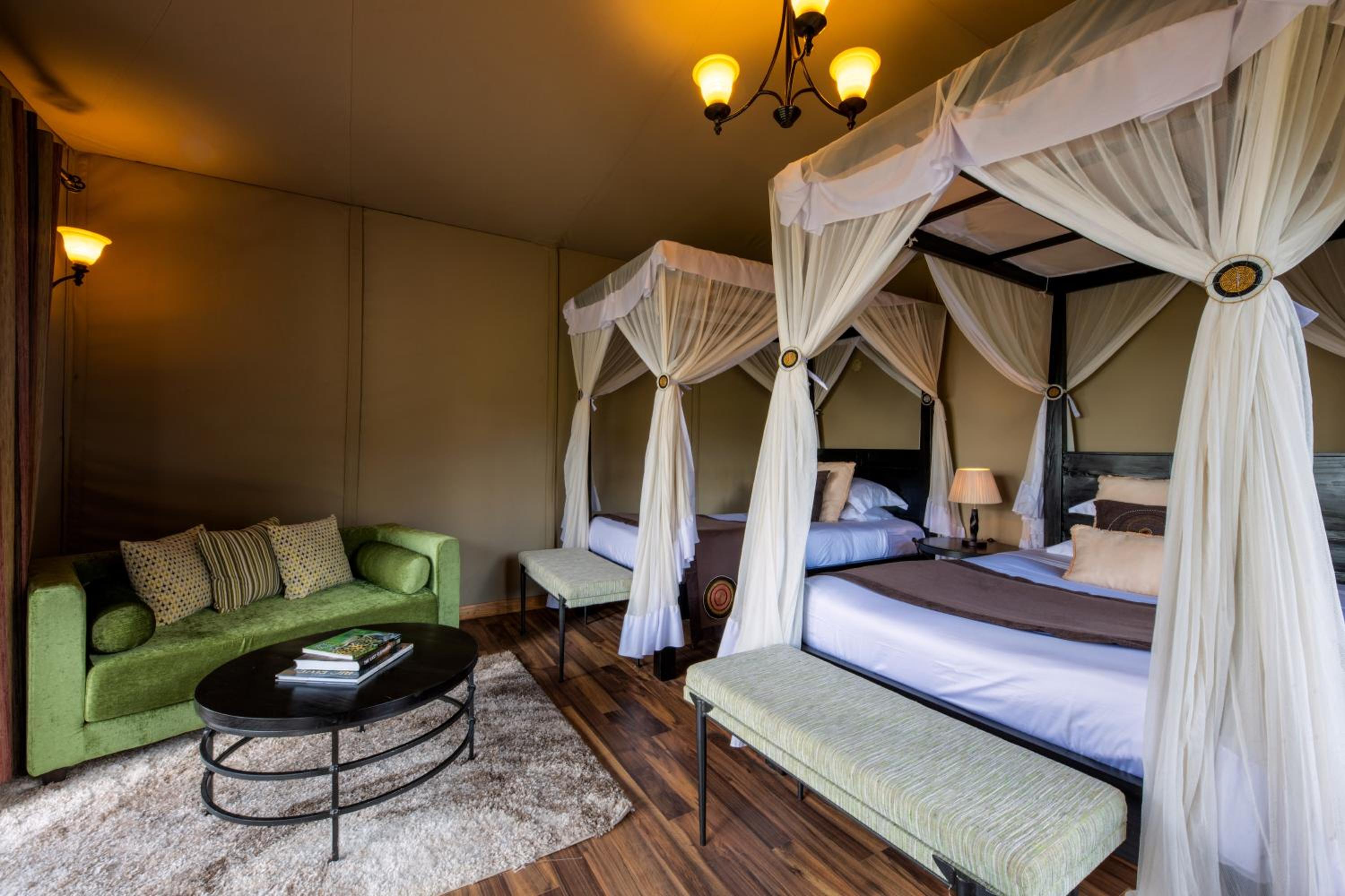 Deluxe Family Suite photo 2