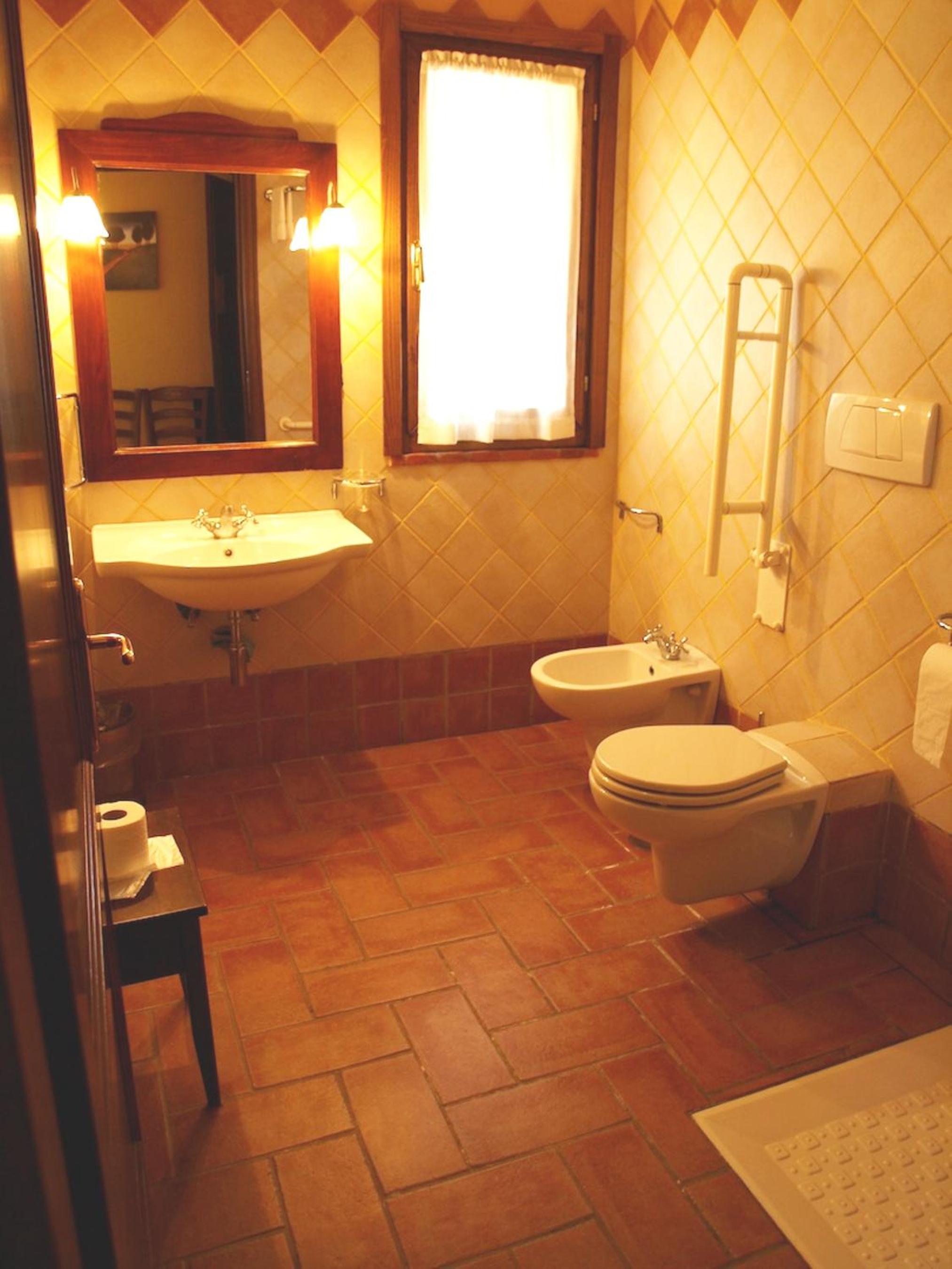Double or Twin Room with Garden View photo 3
