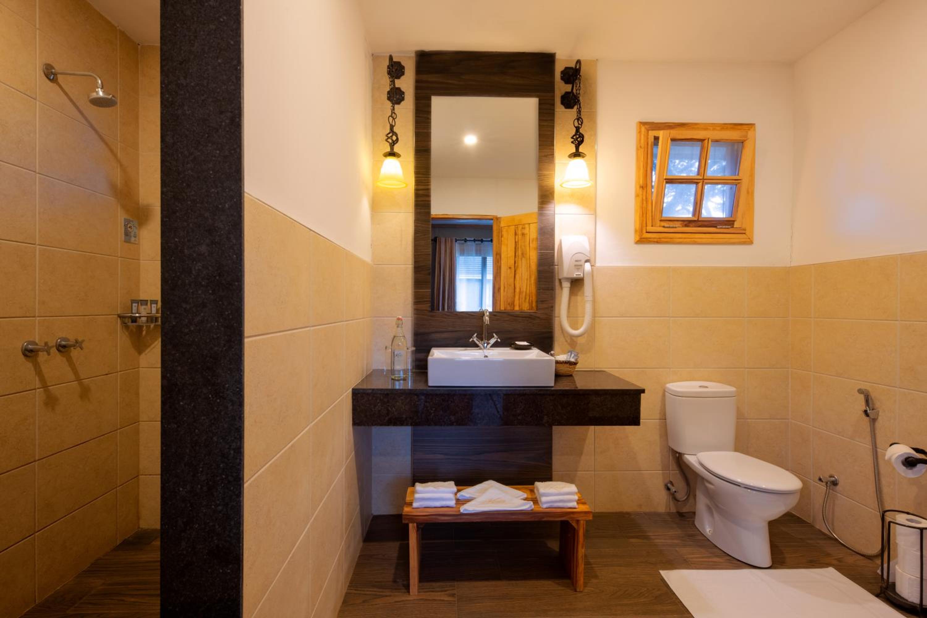 Deluxe Family Suite