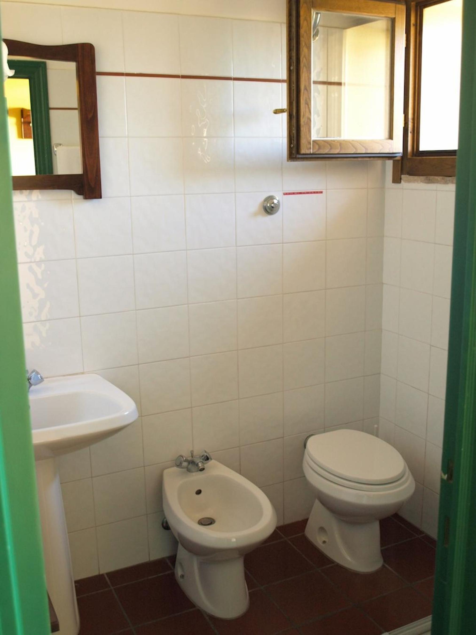 Quadruple Room with 1 Extra Bed photo 3
