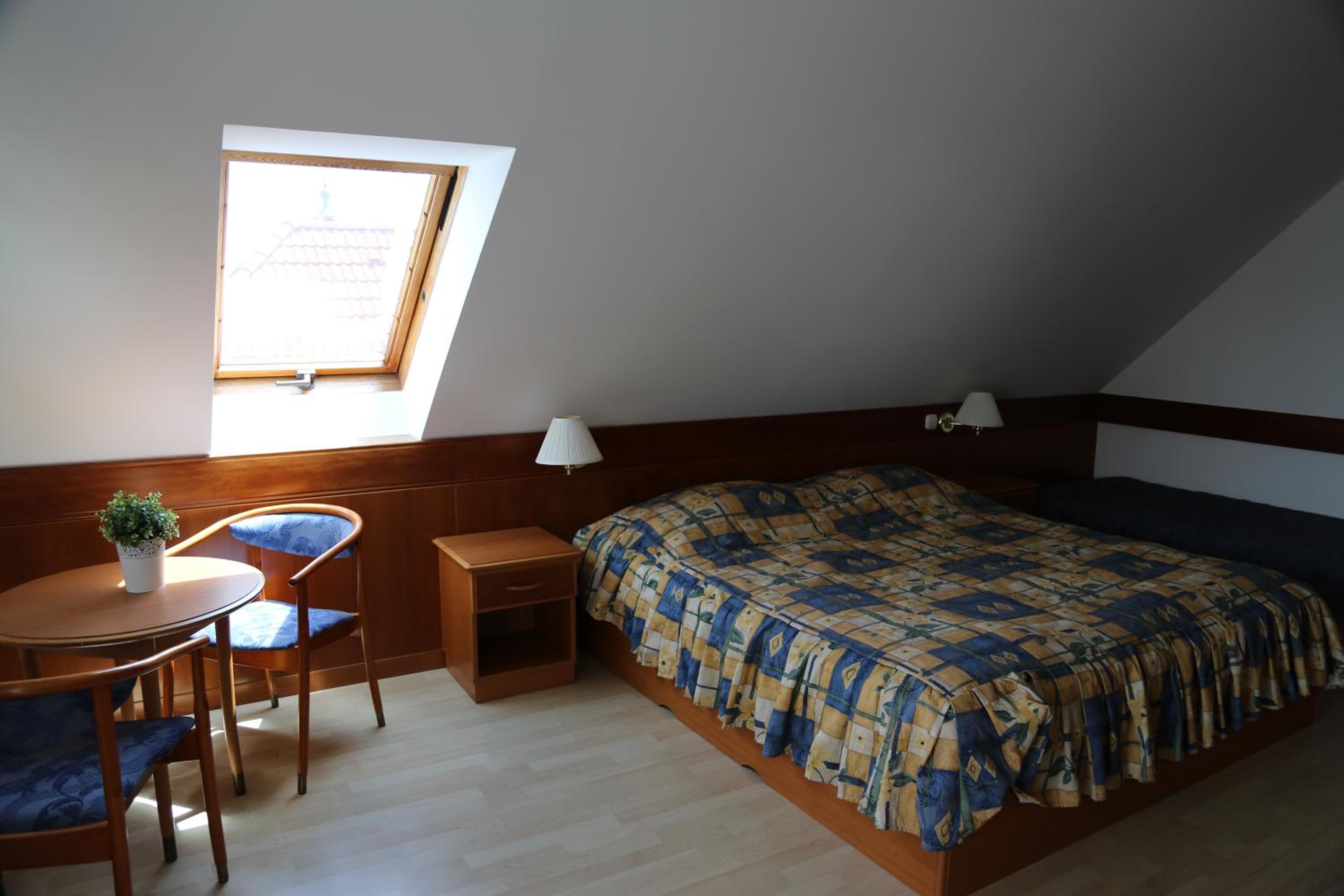 Apartment with Balcony photo 1