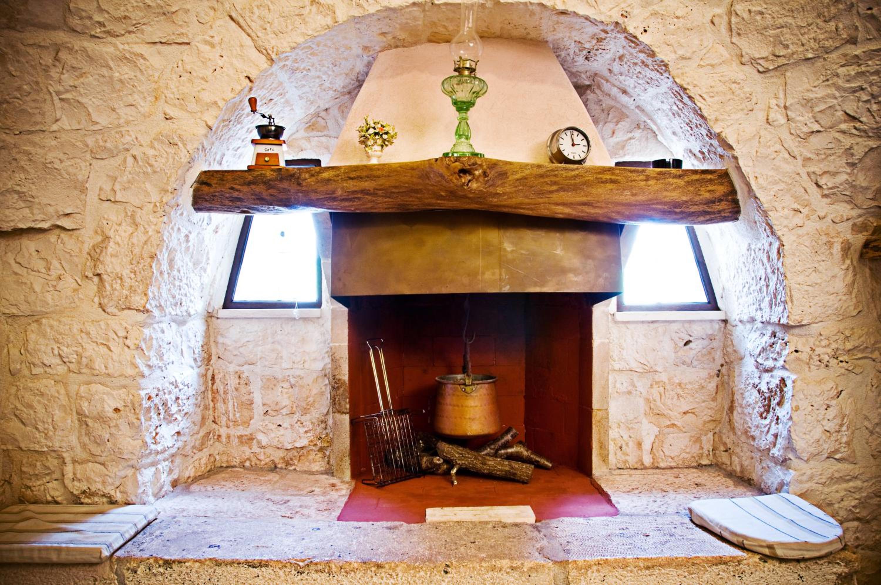 Trullo Two-Bedroom House with Pool View photo 3
