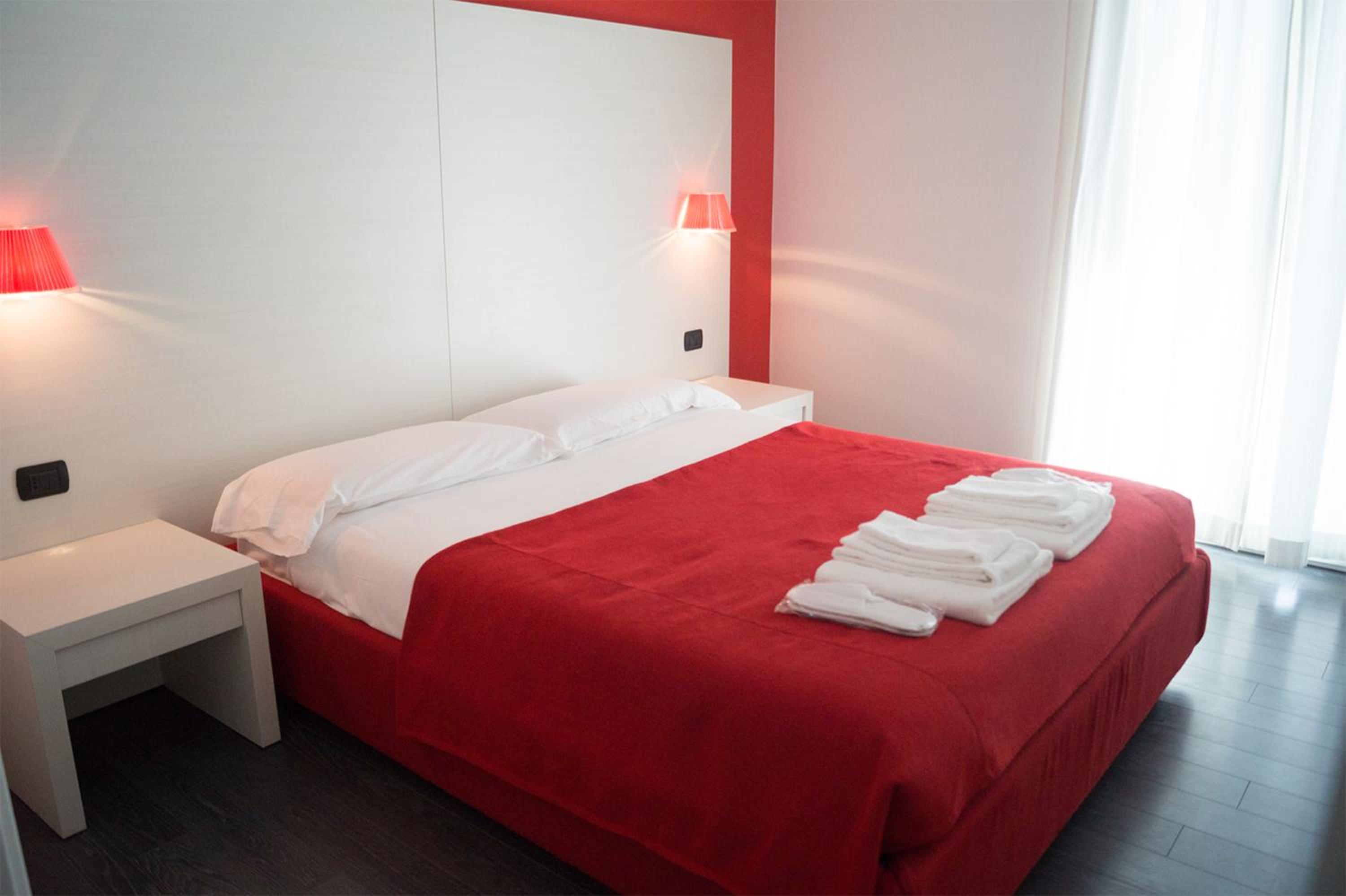 Quadruple Family Room with Private Bathroom and Balcony photo 1
