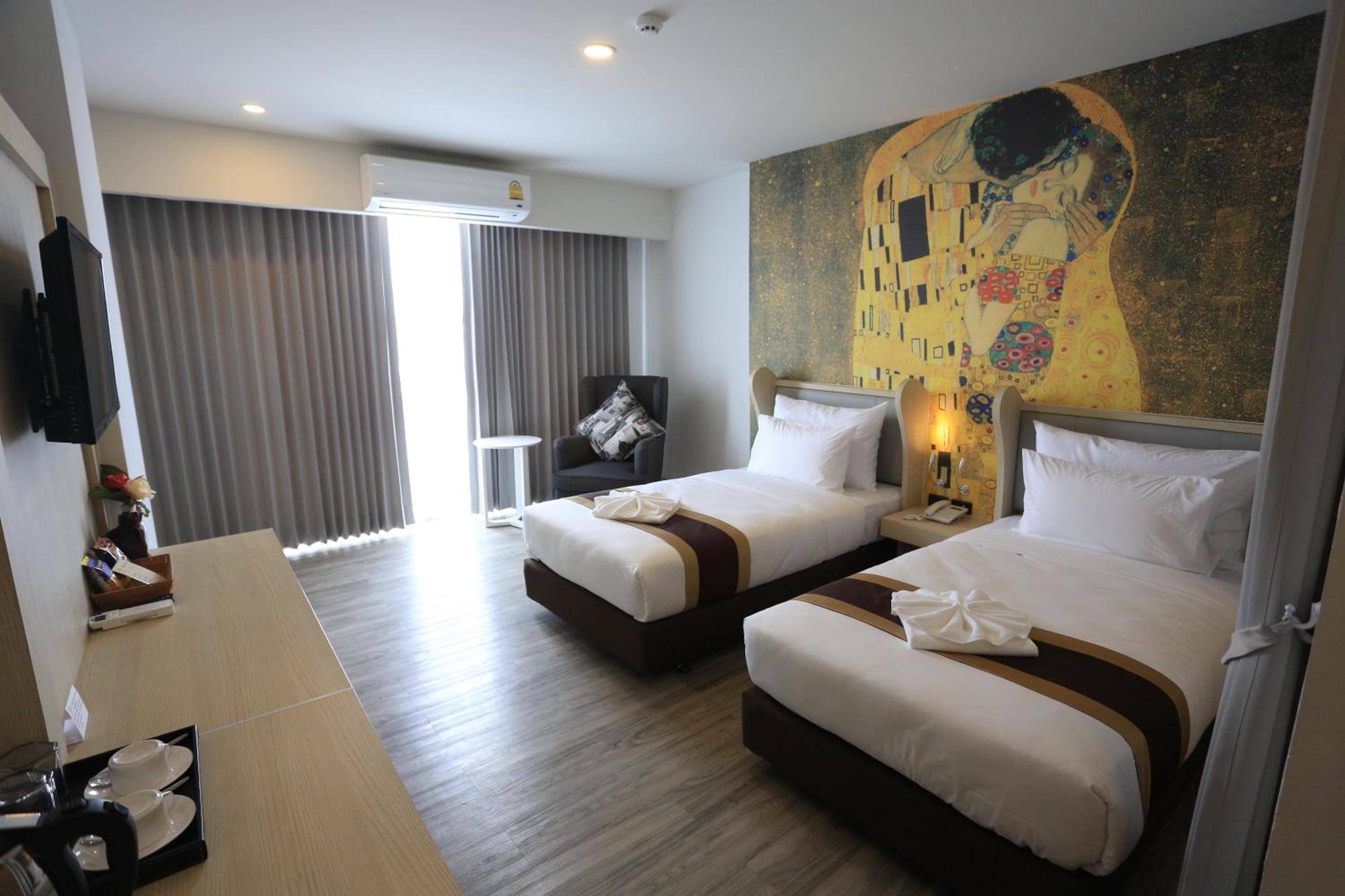 Deluxe Twin Room - Photo 4