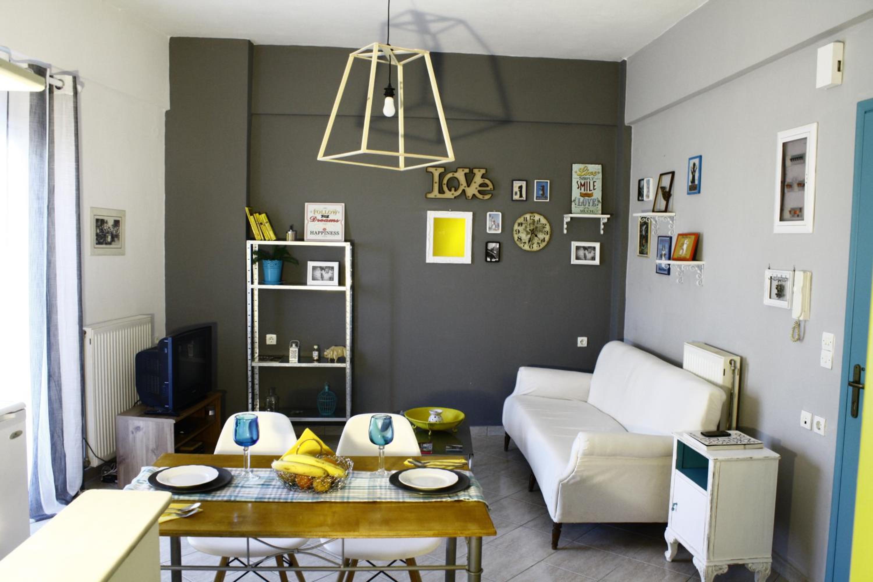 Apartment - Photo 1